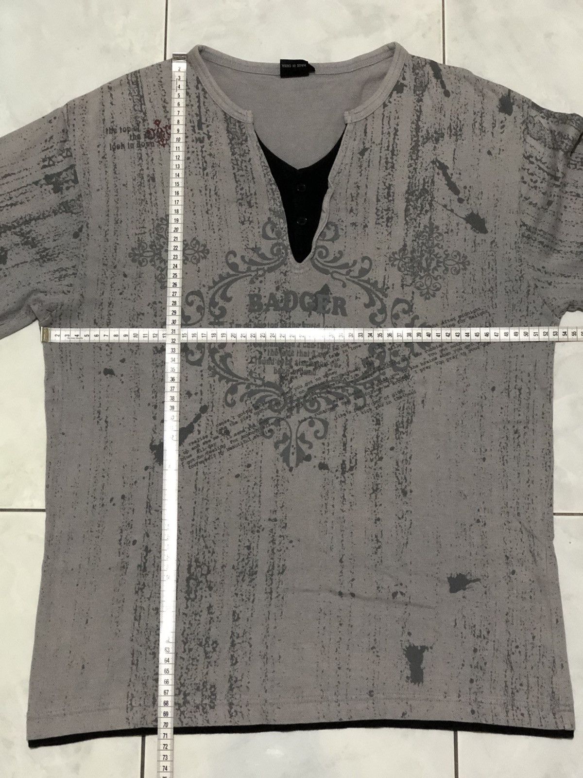 If Six Was Nine BADGER Y2K Grunge Graphic Long Sleeve Distressed Print Tee Size US L / EU 52-54 / 3 - 19 Thumbnail