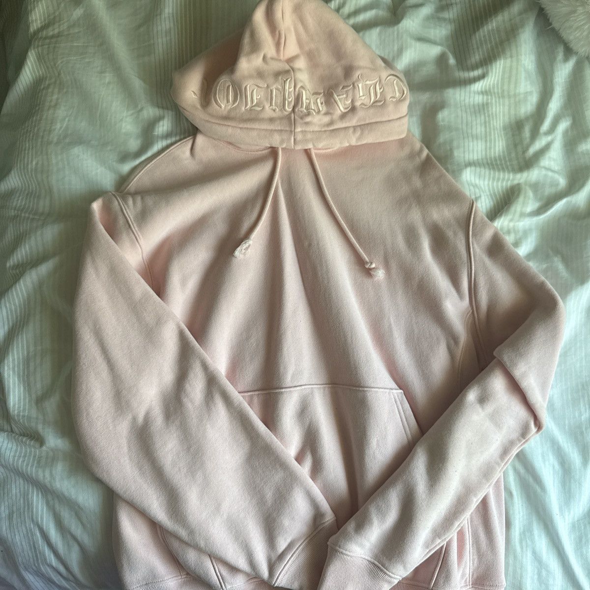 Other Pink hoodie with embroidery on hood Size US L / EU 52-54 / 3 - 1 Thumbnail
