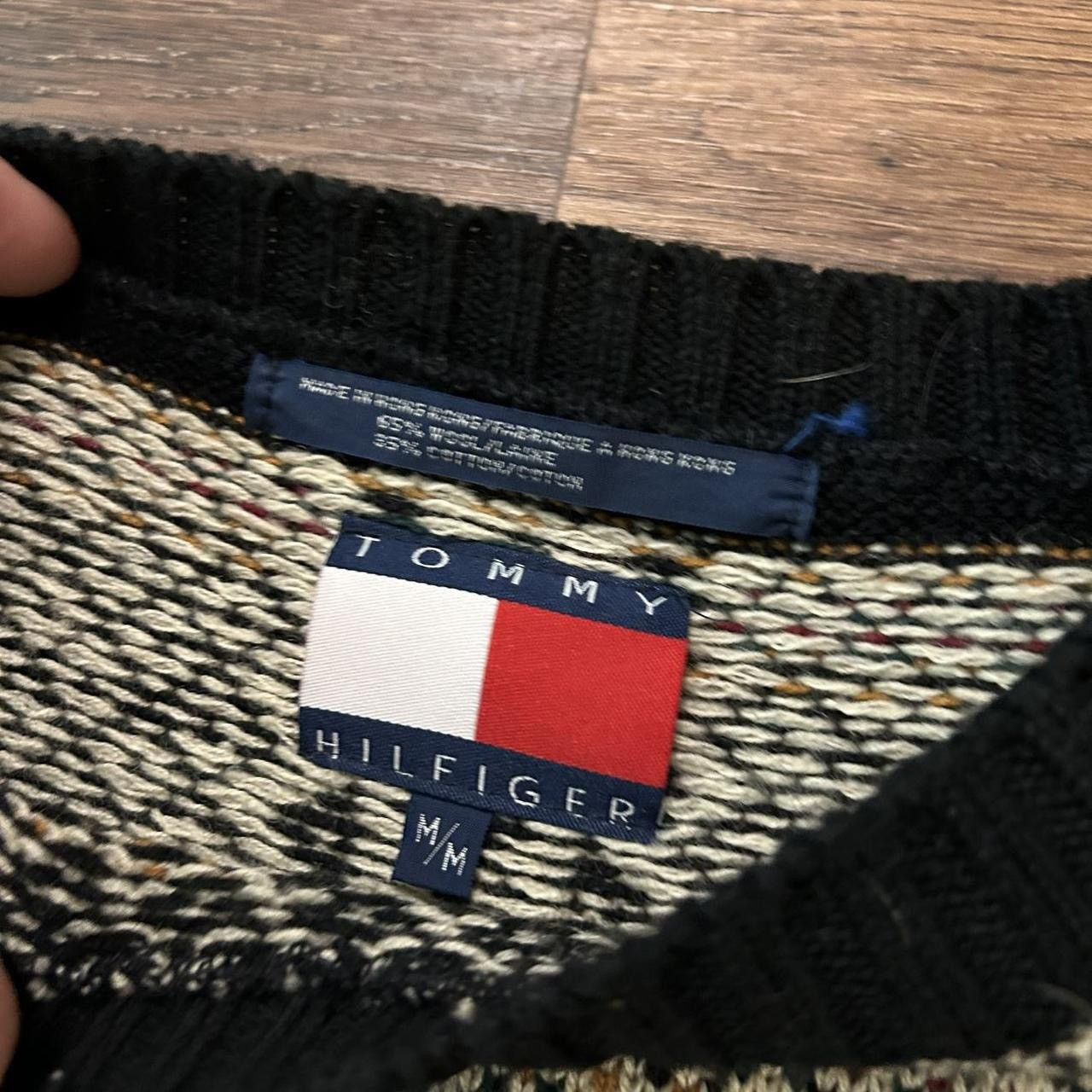 Tommy Hilfiger VTG 90s Tommy Hilfiger Men's Sweater Size L Wool Blend Size US L / EU 52-54 / 3 - 2 Thumbnail