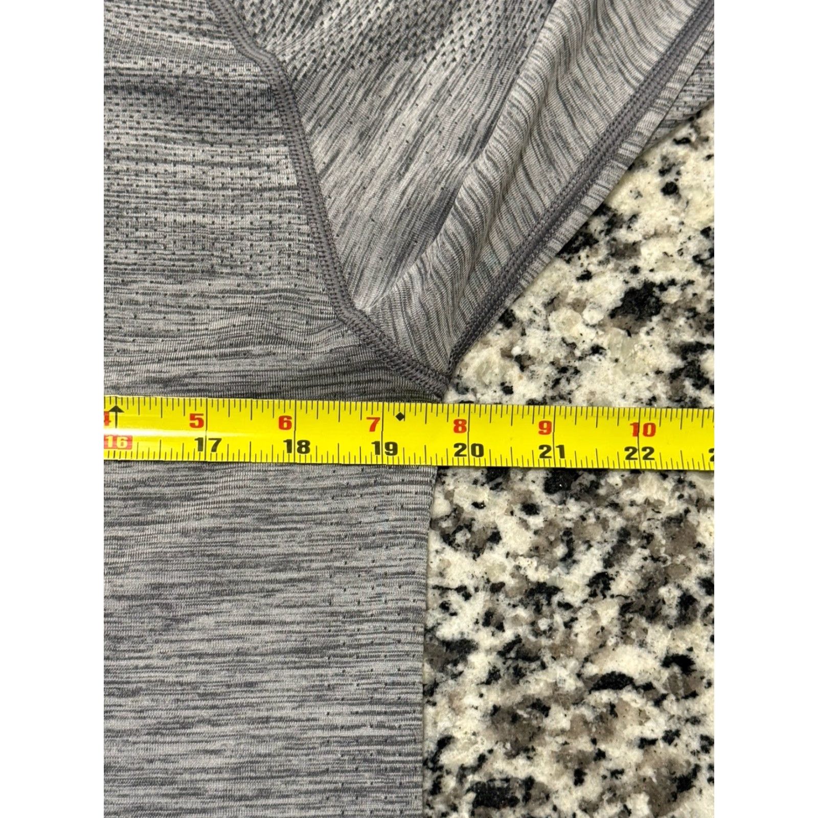 Lululemon Lululemon Metal Vent Tech Shirt Men M Heather Gray Long Sleeve Gym Activewear Pullover Crew Neck Logo Athletic Fit Casual Sleeve Solid Pattern Size US M / EU 48-50 / 2 - 3 Thumbnail