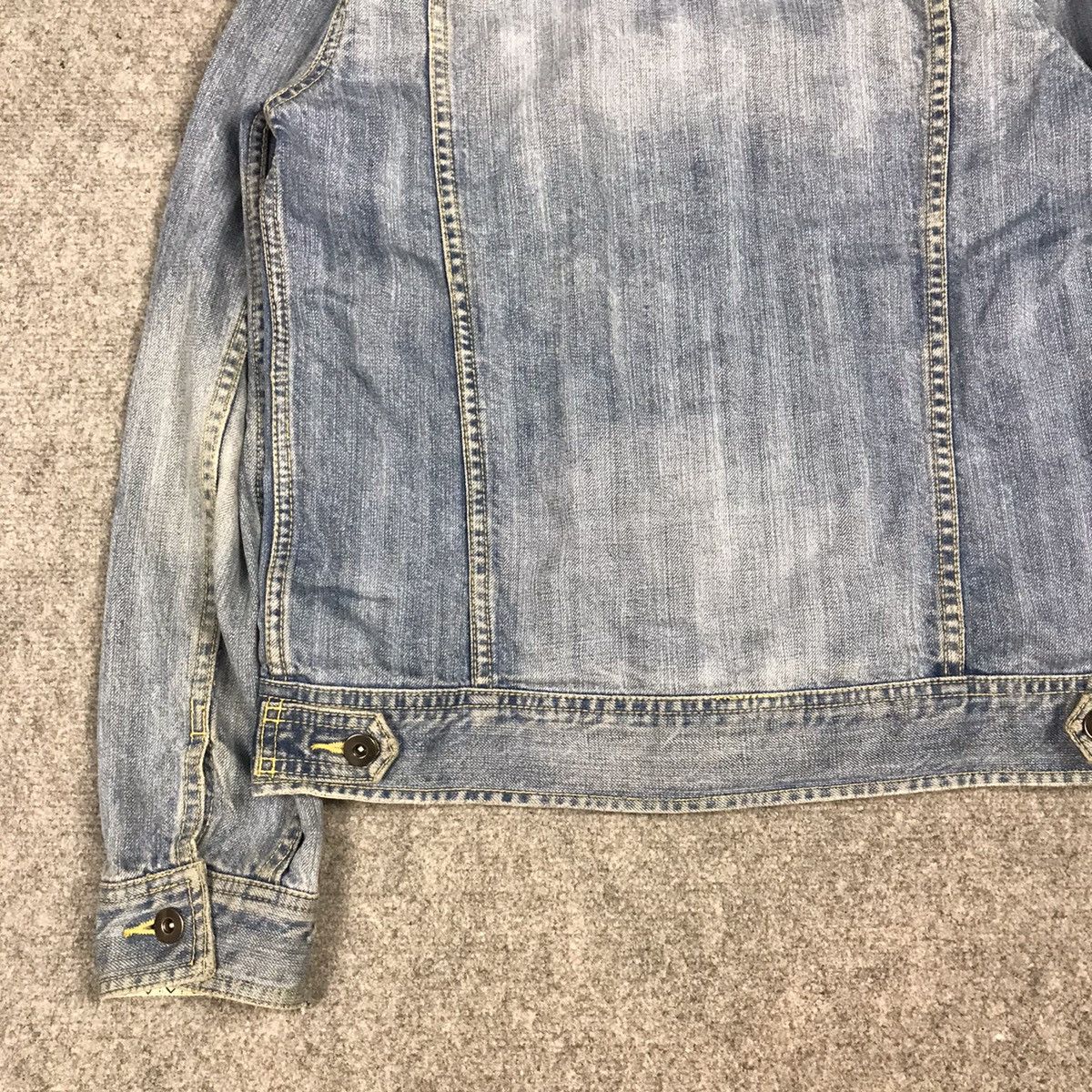 Japanese Brand DENIM DISTRESSED STYLE BUTTON JACKET Size US M / EU 48-50 / 2 - 11 Thumbnail