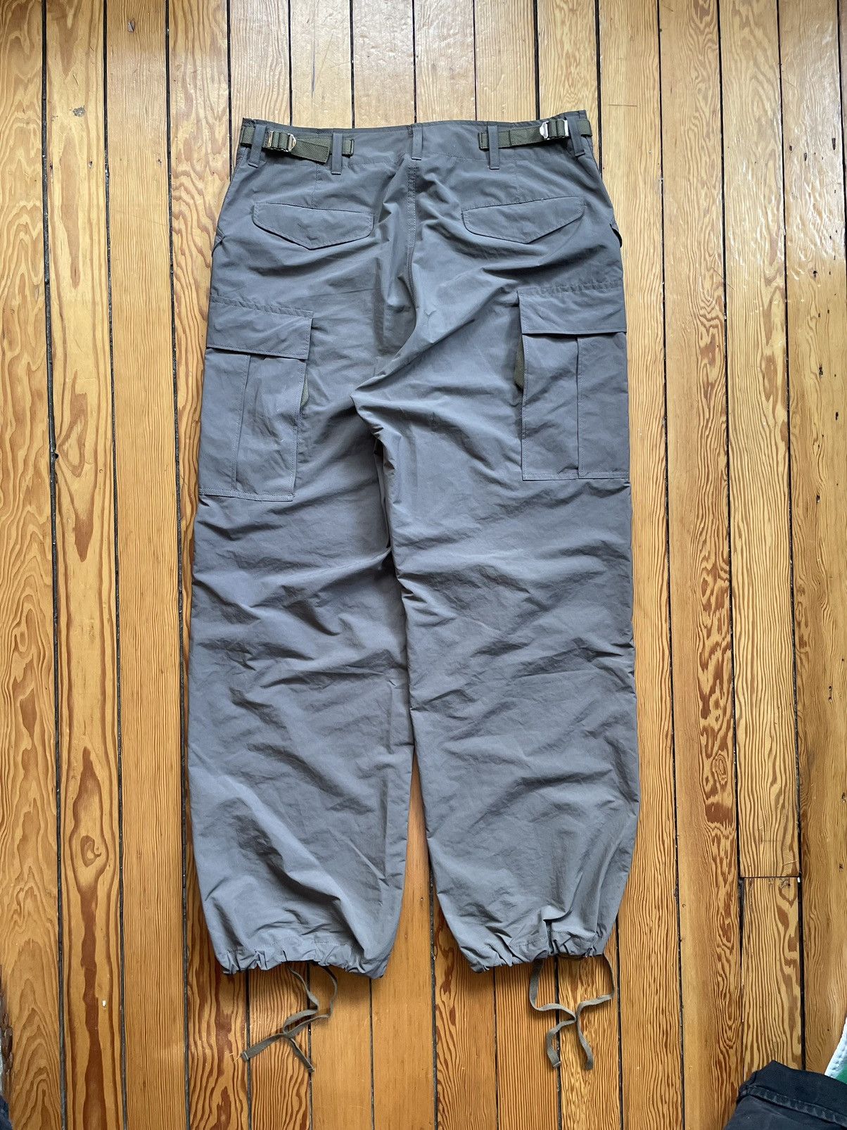Sacai SACAI Taupe Matte Cargo Pants, Size 3, Grey,Adjustable waist Size US 34 / EU 50 - 2 Thumbnail