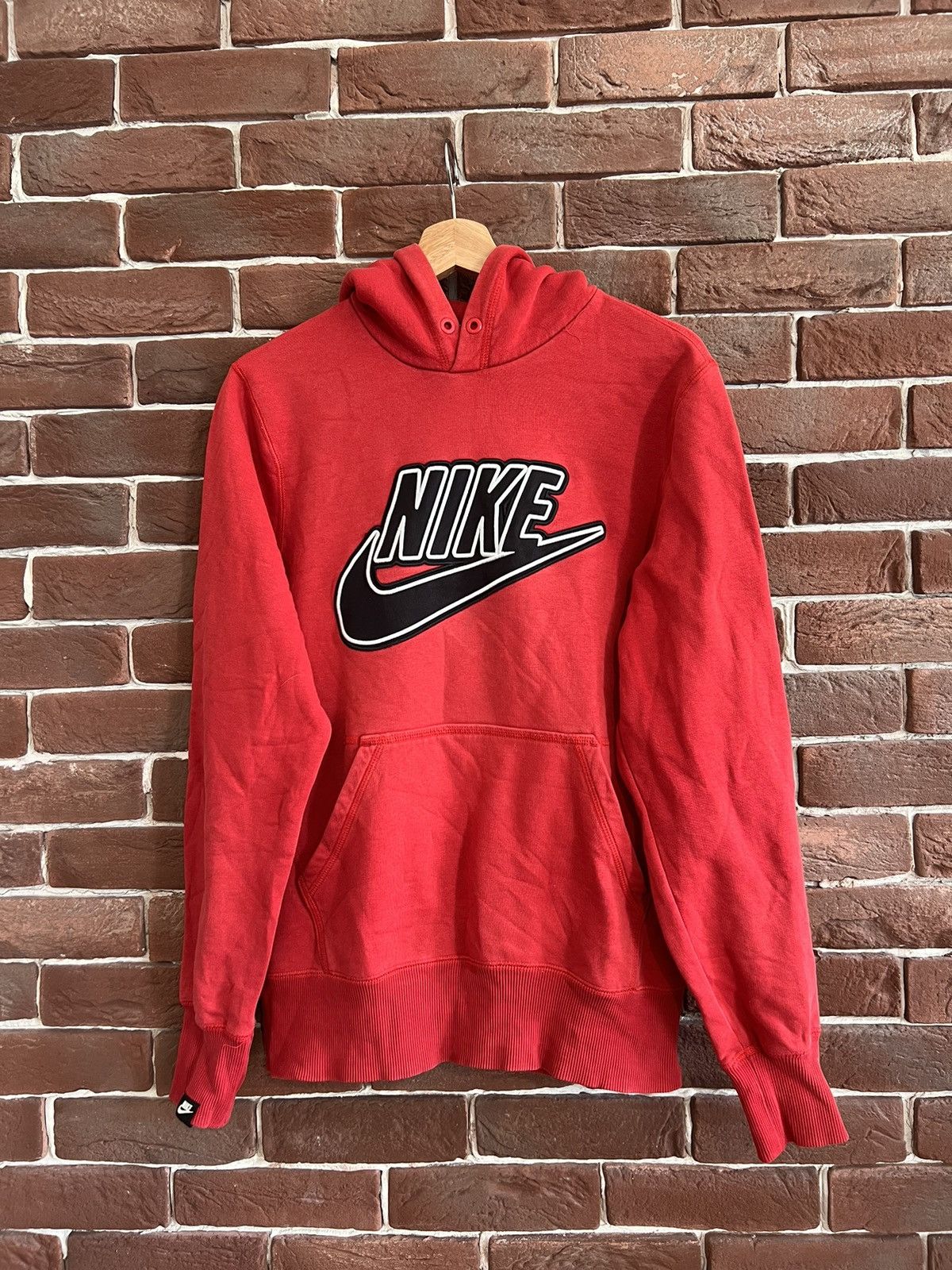 Nike Vintage 00s Y2K Nike Spellout Grey Tag Hoodie S Red Size US S / EU 44-46 / 1 - 1 Thumbnail