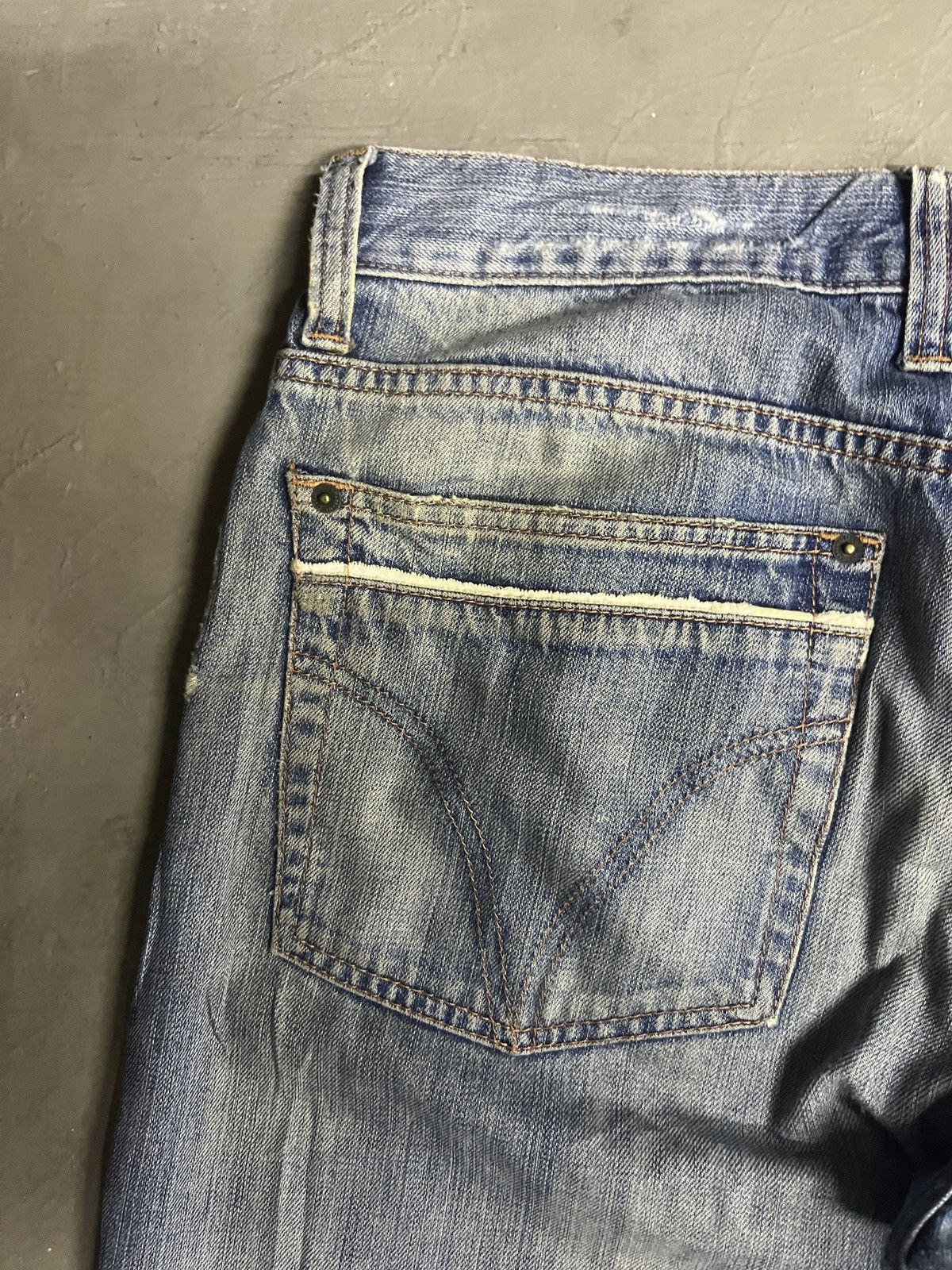 Dolce & Gabbana Vintage D&G Destroyed Mud Wash Patchwork Boro Jeans Size US 36 / EU 52 - 16 Thumbnail