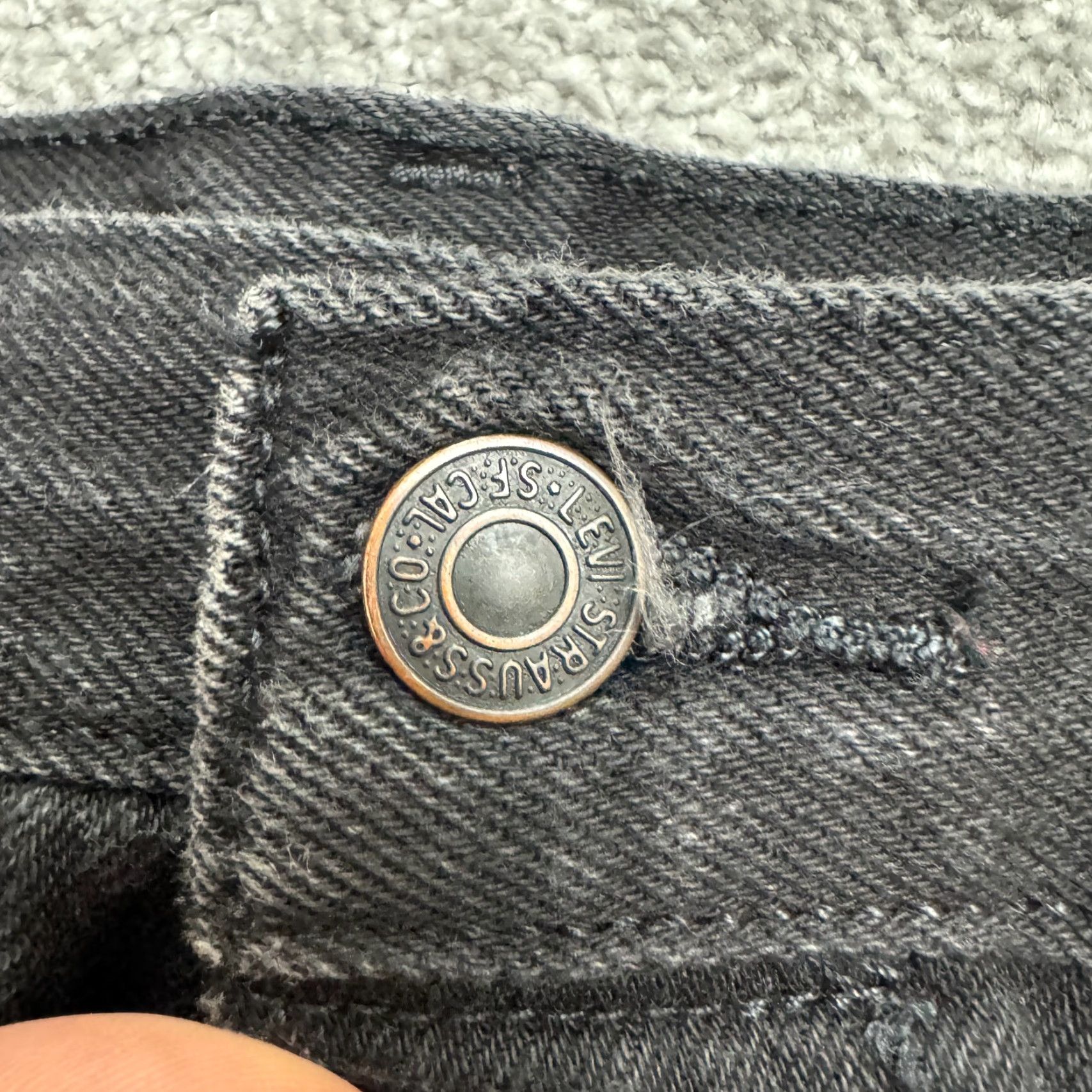 Levi's Levi's 501 Straight Jeans Mens 38x30 Black Cotton Denim Button Fly Casual Streetwear Regular 5-Pocket Size US 38 / EU 54 - 4 Thumbnail