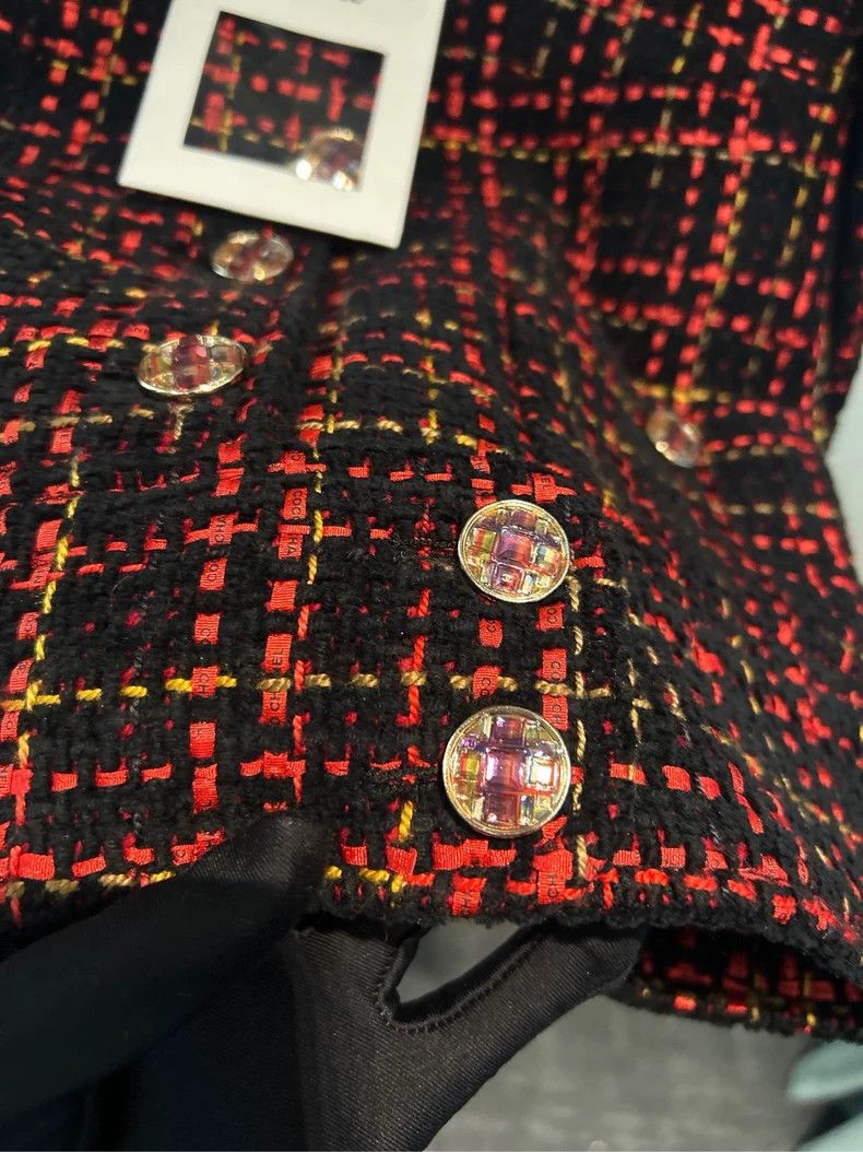 Chanel Chanel 22k red and black plaid tweed jacket Size XXS / US 00 / IT 34 - 4 Thumbnail