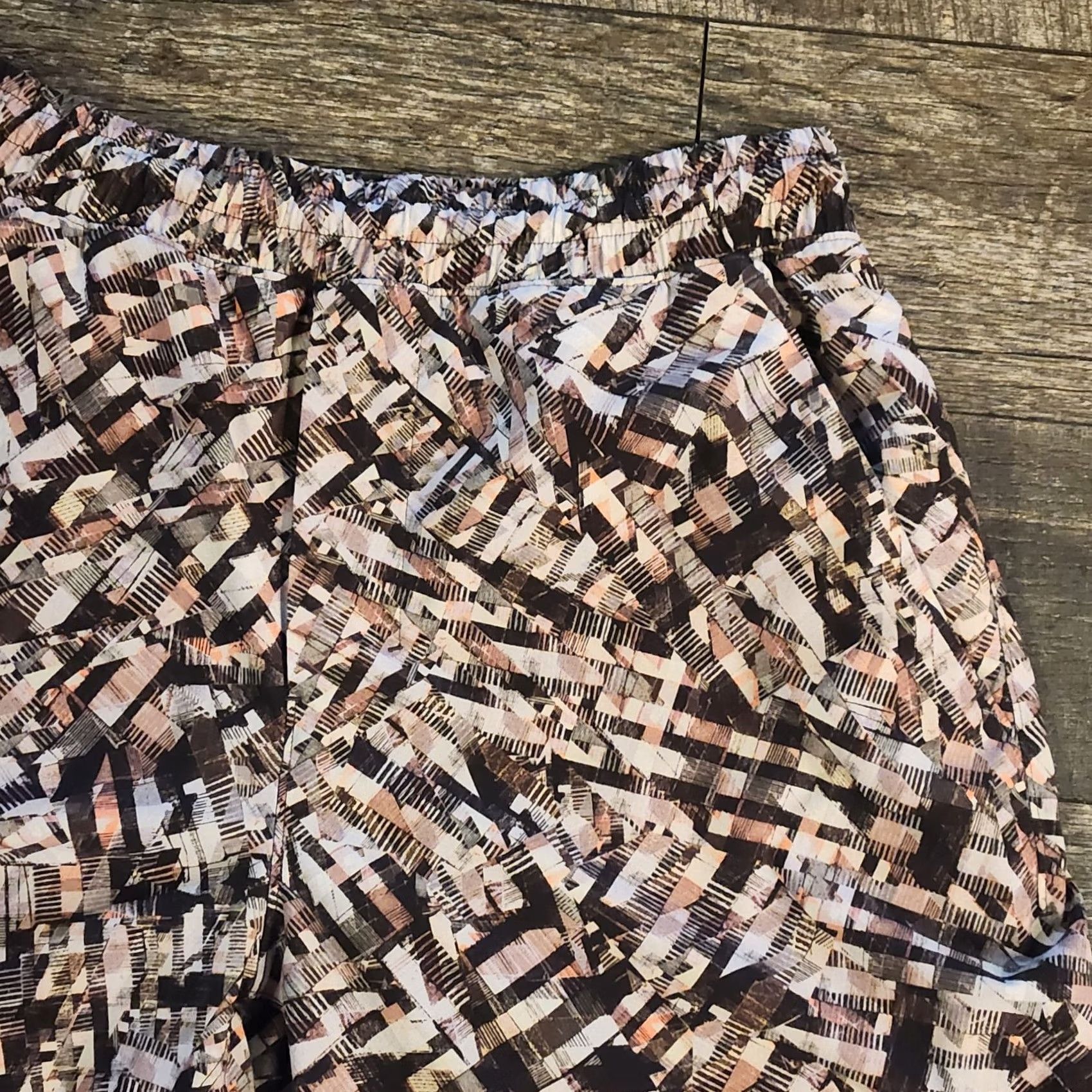 Lululemon Lululemon Pace Breaker Shorts Mens Large Athletic Gym Sport Size US 29 - 3 Thumbnail