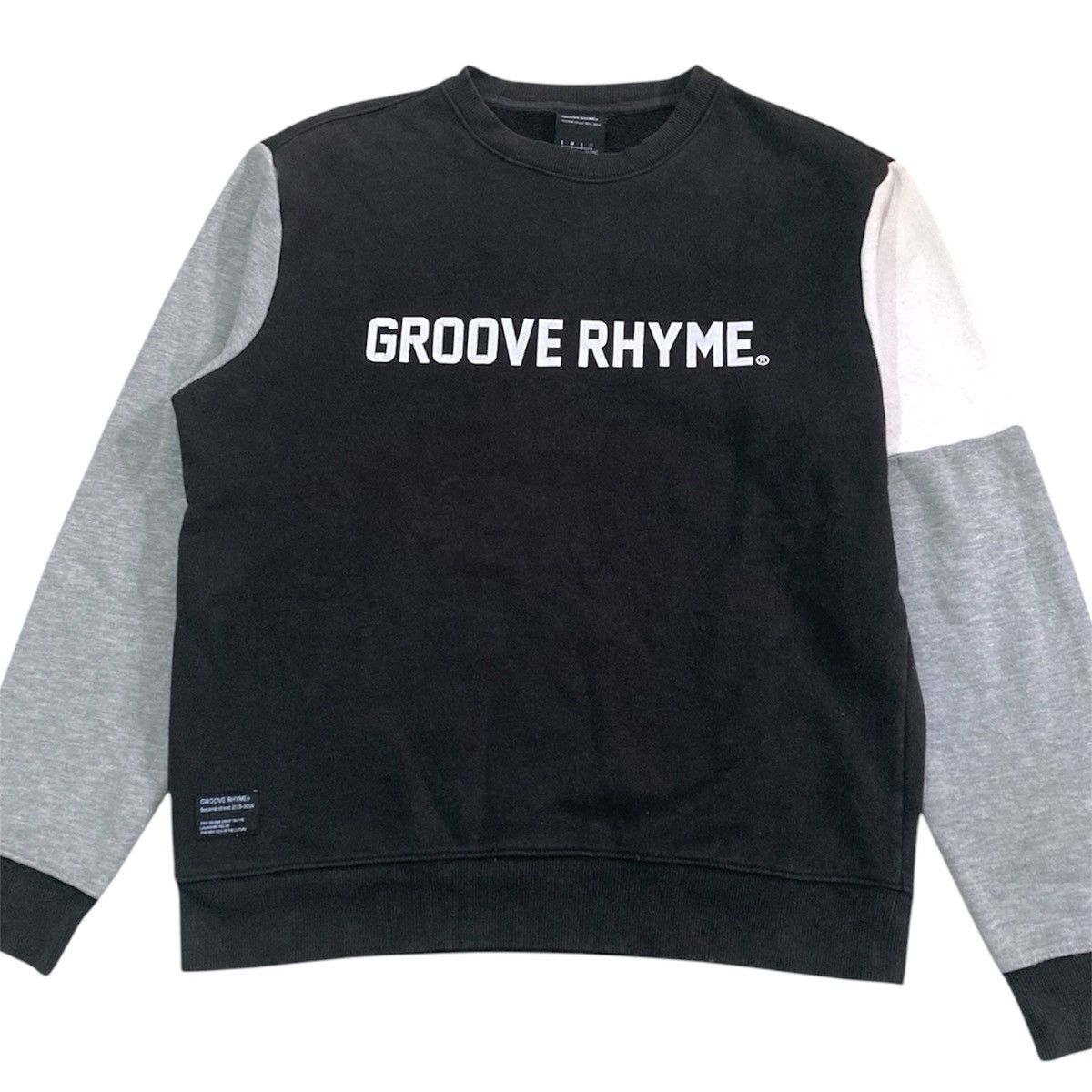 Japanese Brand Vintage Groove Rhyme Sweatshirt Crewneck Size US M / EU 48-50 / 2 - 1 Thumbnail