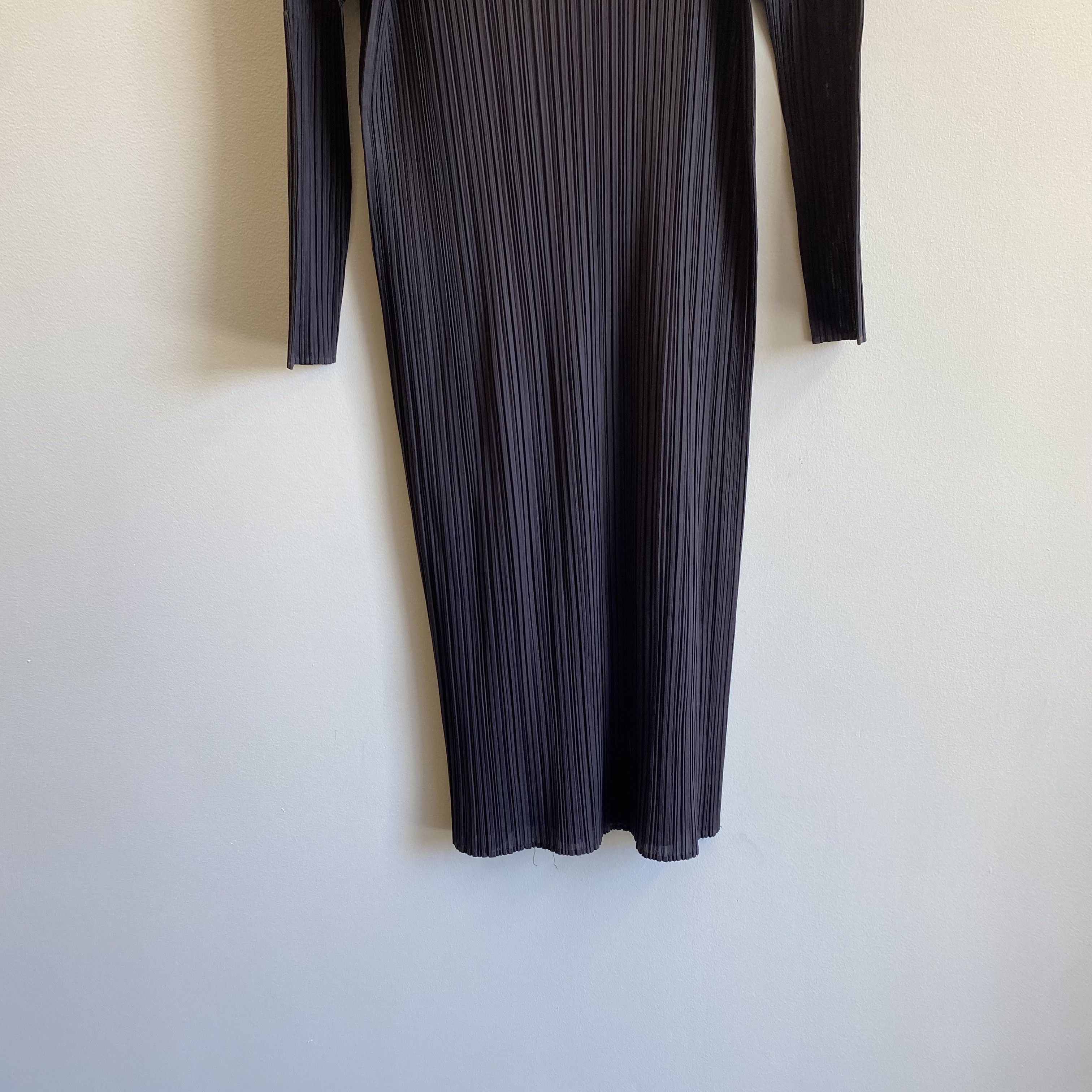 Pleats Please Issey Miyake Issey Miyake Pleats Please Cut Mock Neck Dress Size M / US 6-8 / IT 42-44 - 6 Thumbnail