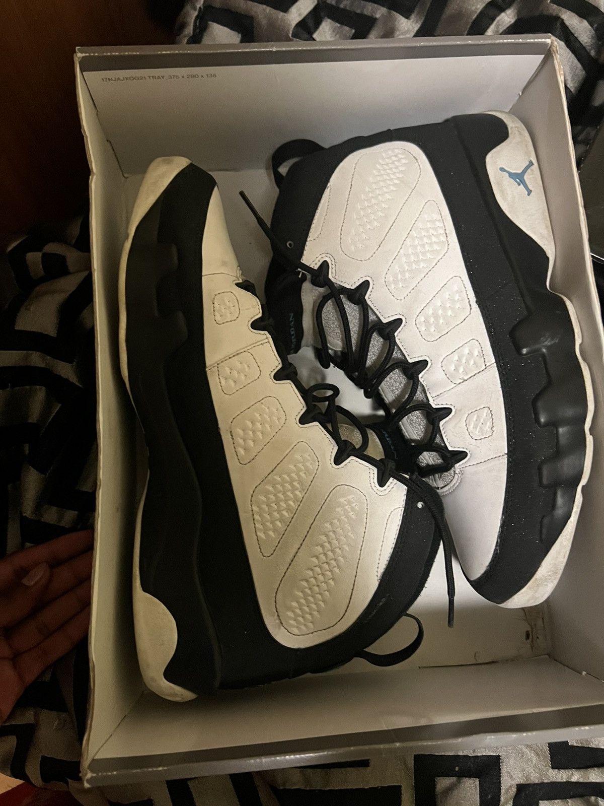 Jordan 9 Retro University Blue