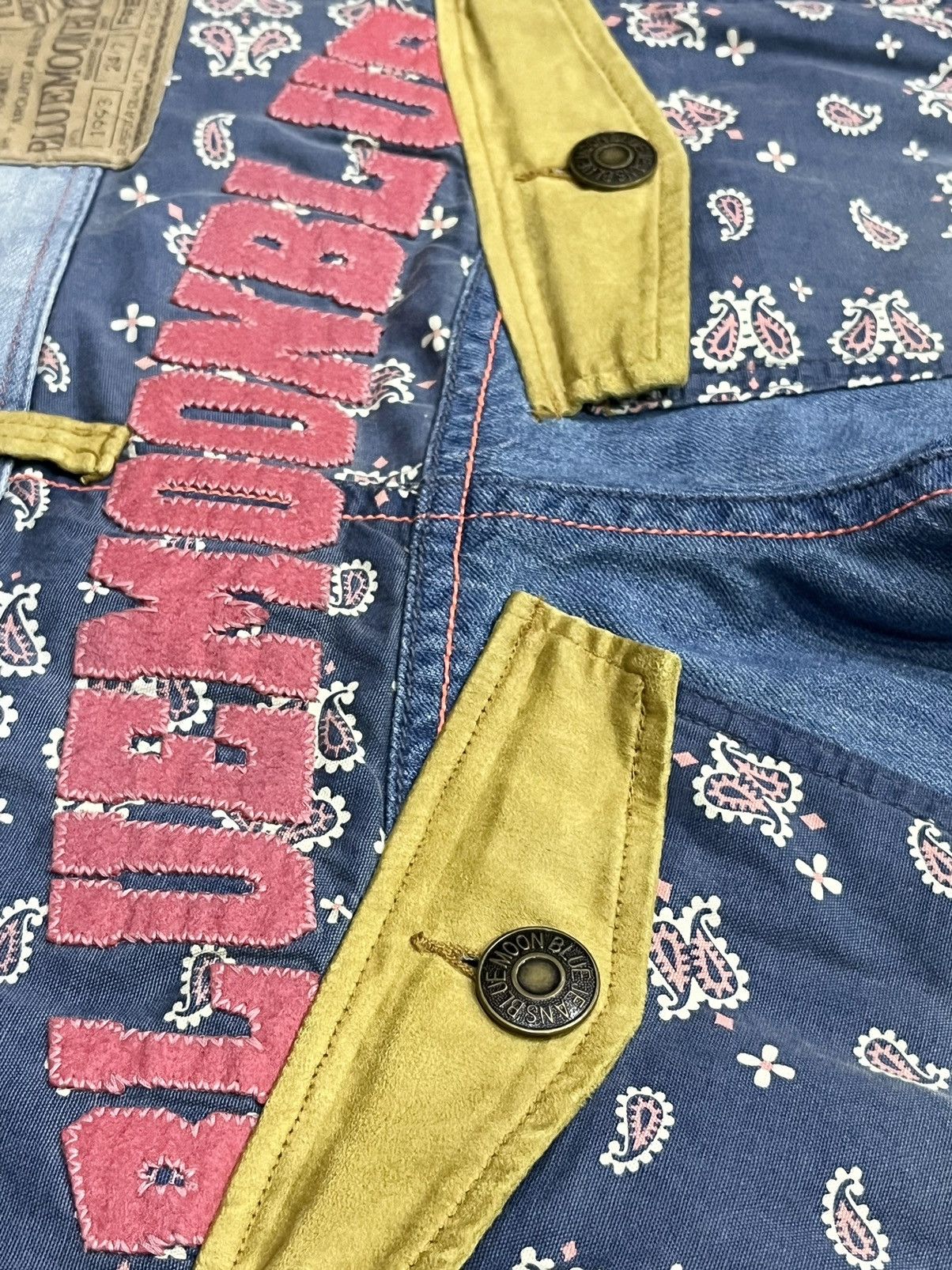 Vintage 🌜DOPE🔥90’s BMB BEACH BOARDING PASS Spell Out Paisley Jeans Size US 30 / EU 46 - 3 Thumbnail