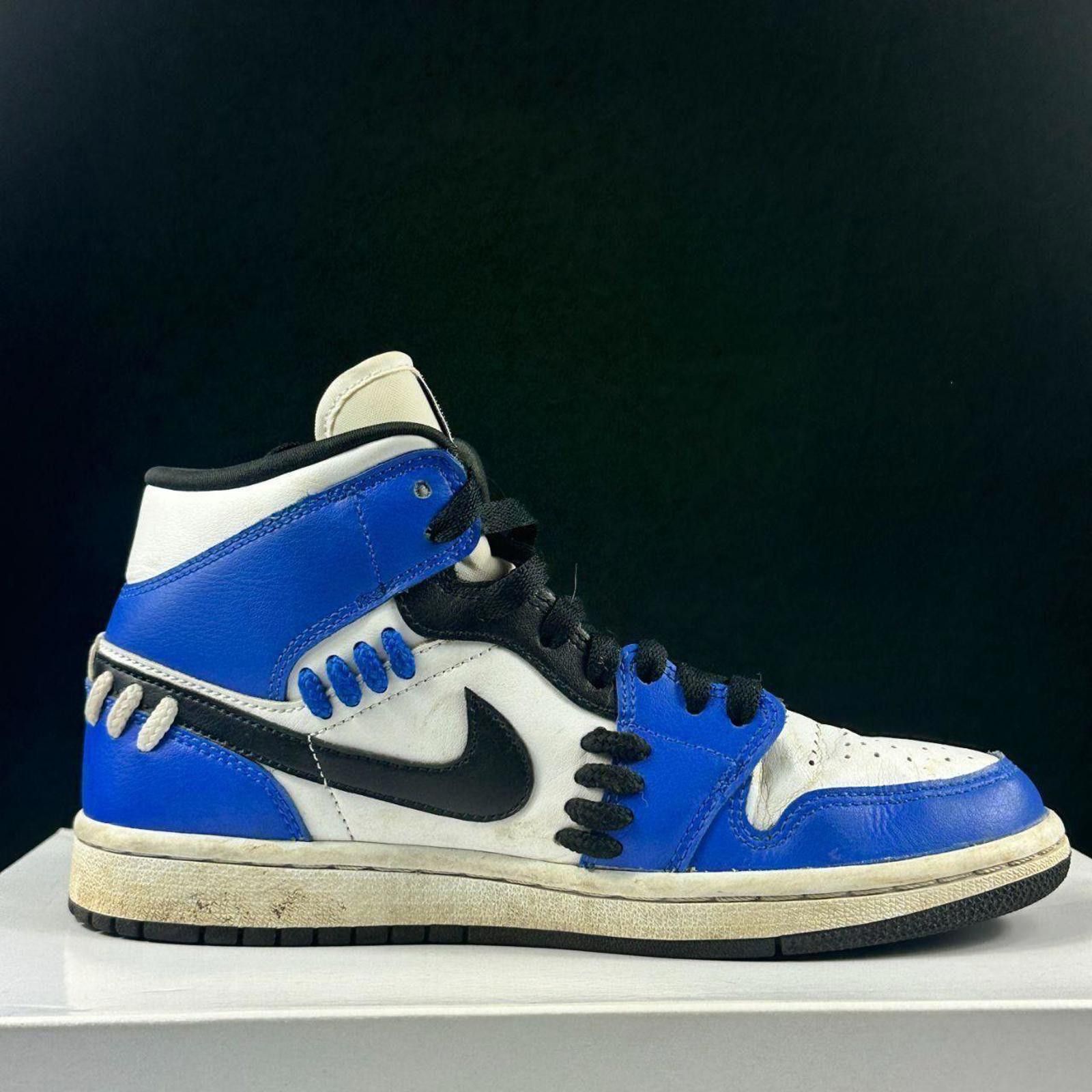 Jordan Brand Air Jordan 1 Mid SE “Royal Stitch” — US 7 / UK 4.5 / EU 38 Size US 6.5 / IT 36.5 - 2 Thumbnail
