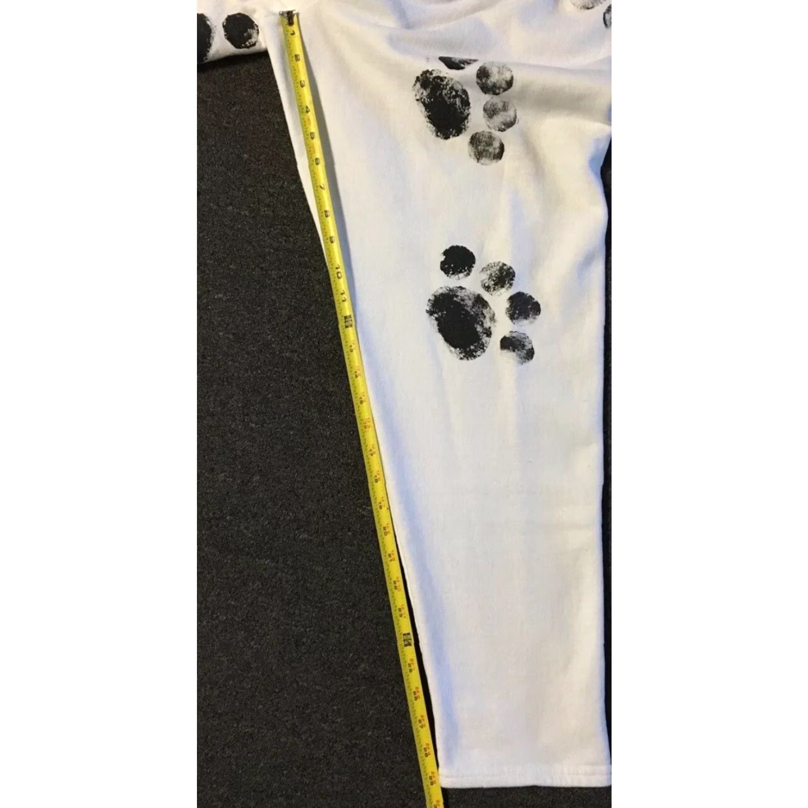 Vintage VINTAGE 90s Paw Prints Faded All Over Print Sweatshirt Sweatpants L Women Hoodie White Mens No; correct: remove invalid? Size L / US 10 / IT 46 - 6 Thumbnail