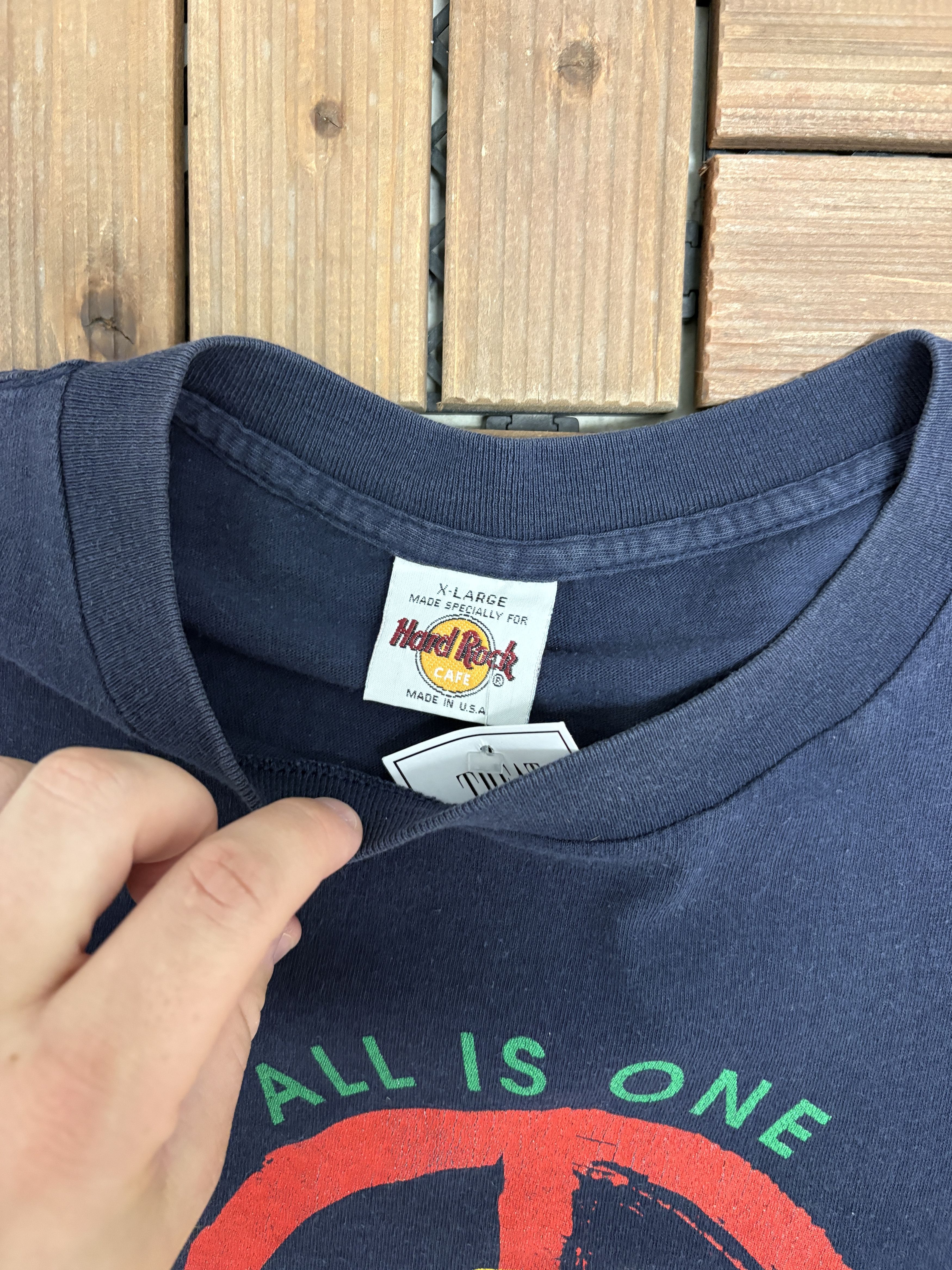 Vintage Hard Rock Cafe Baltimore Vintage Blue T-Shirt Tee Size US XL / EU 56 / 4 - 5 Thumbnail