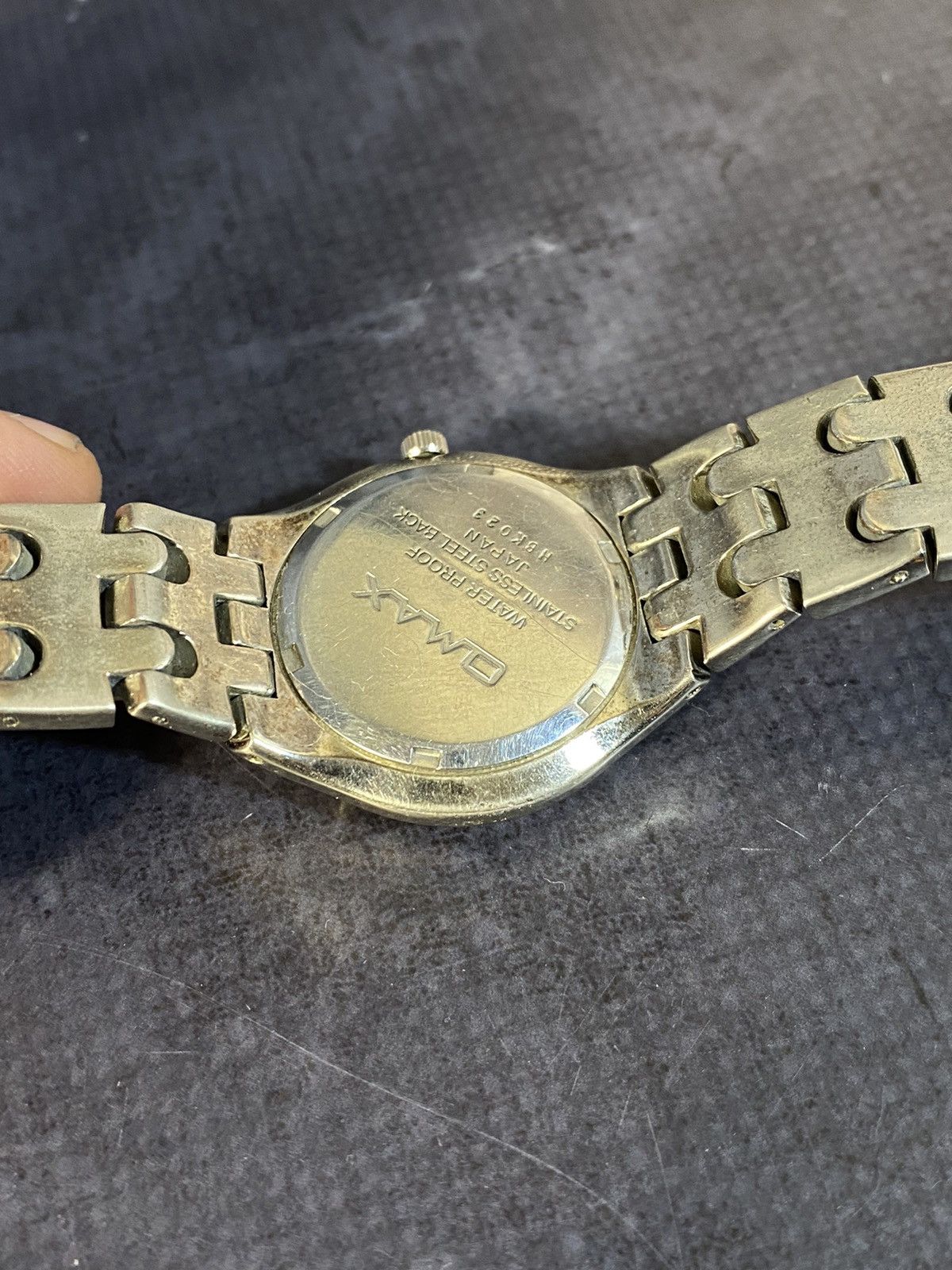 Japanese Brand × Vintage Omax Classic White Dial Quartz Watch Japanese Brand Size ONE SIZE - 7 Thumbnail