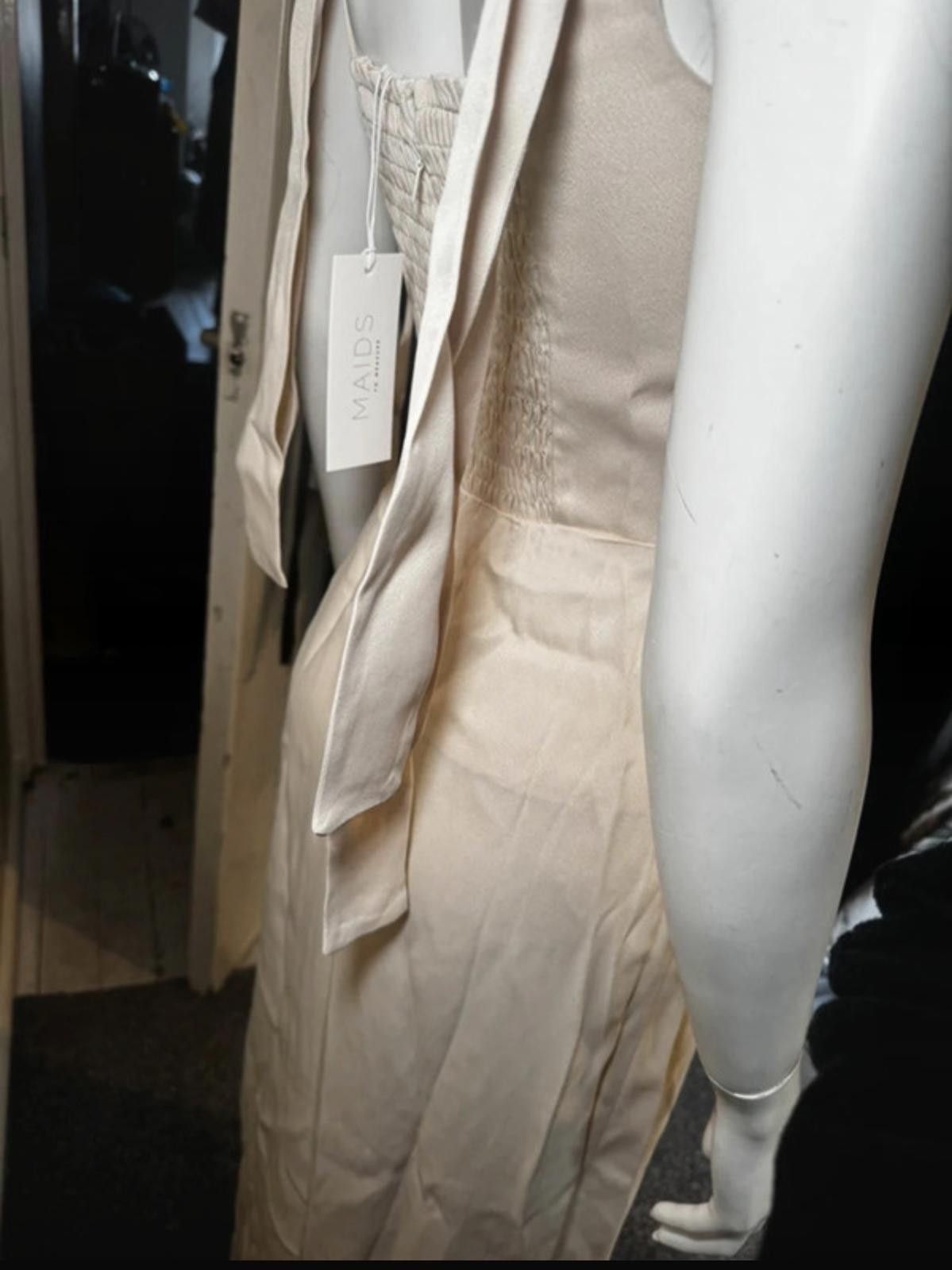 Other Maids tie shoulder maxi dress ivory Size 8/S Bnwt RPR £180 Size S / US 4 / IT 40 - 6 Thumbnail