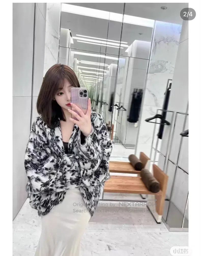 Saint Laurent Paris Saint Laurent Paris Bat Sleeve Printed Cardigan i Size XS / US 0-2 / IT 36-38 - 9 Thumbnail