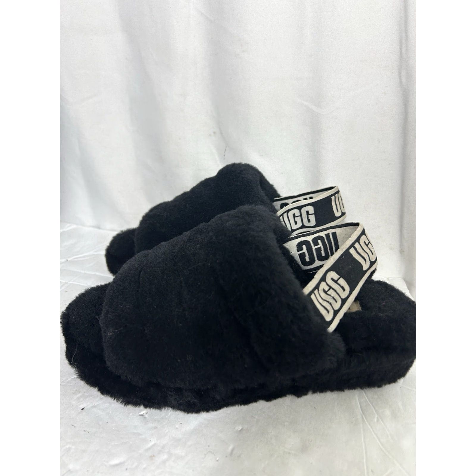 Ugg VINTAGE UGG Australia Fluff Yeah Slide Sandals for Women US 5 Black Size US 5 / IT 35 - 7 Thumbnail