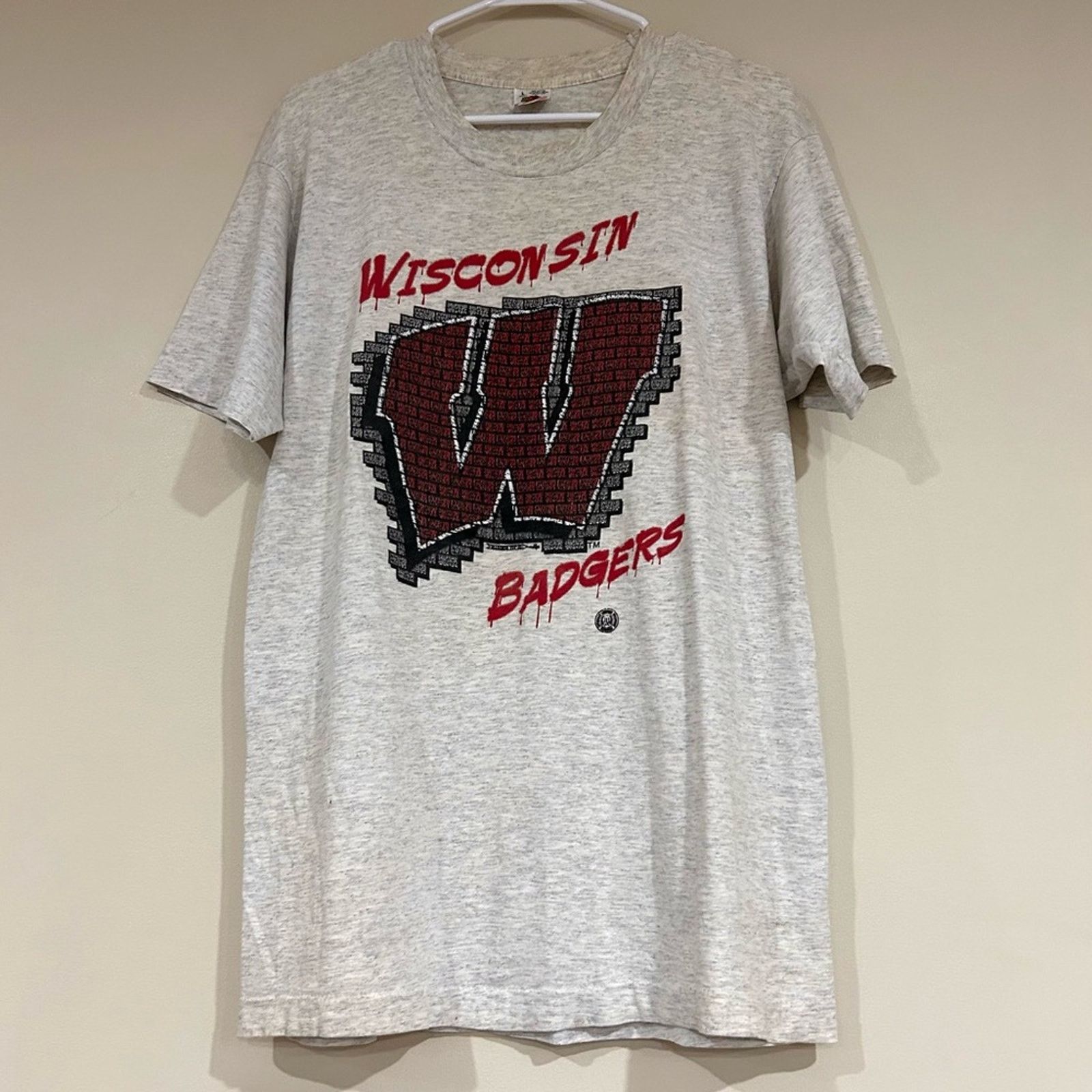 Fruit Of The Loom Vintage Wisconsin Badgers Shirt Size US L / EU 52-54 / 3 - 1 Thumbnail