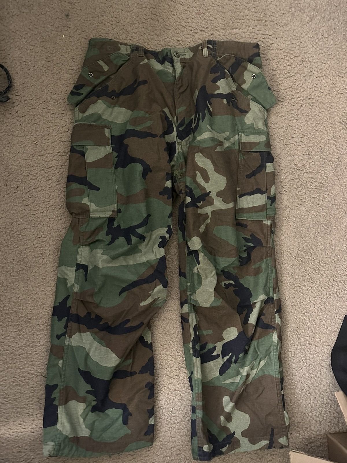 Vintage Vintage camo baggy pants Size US 36 / EU 52 - 1 Thumbnail