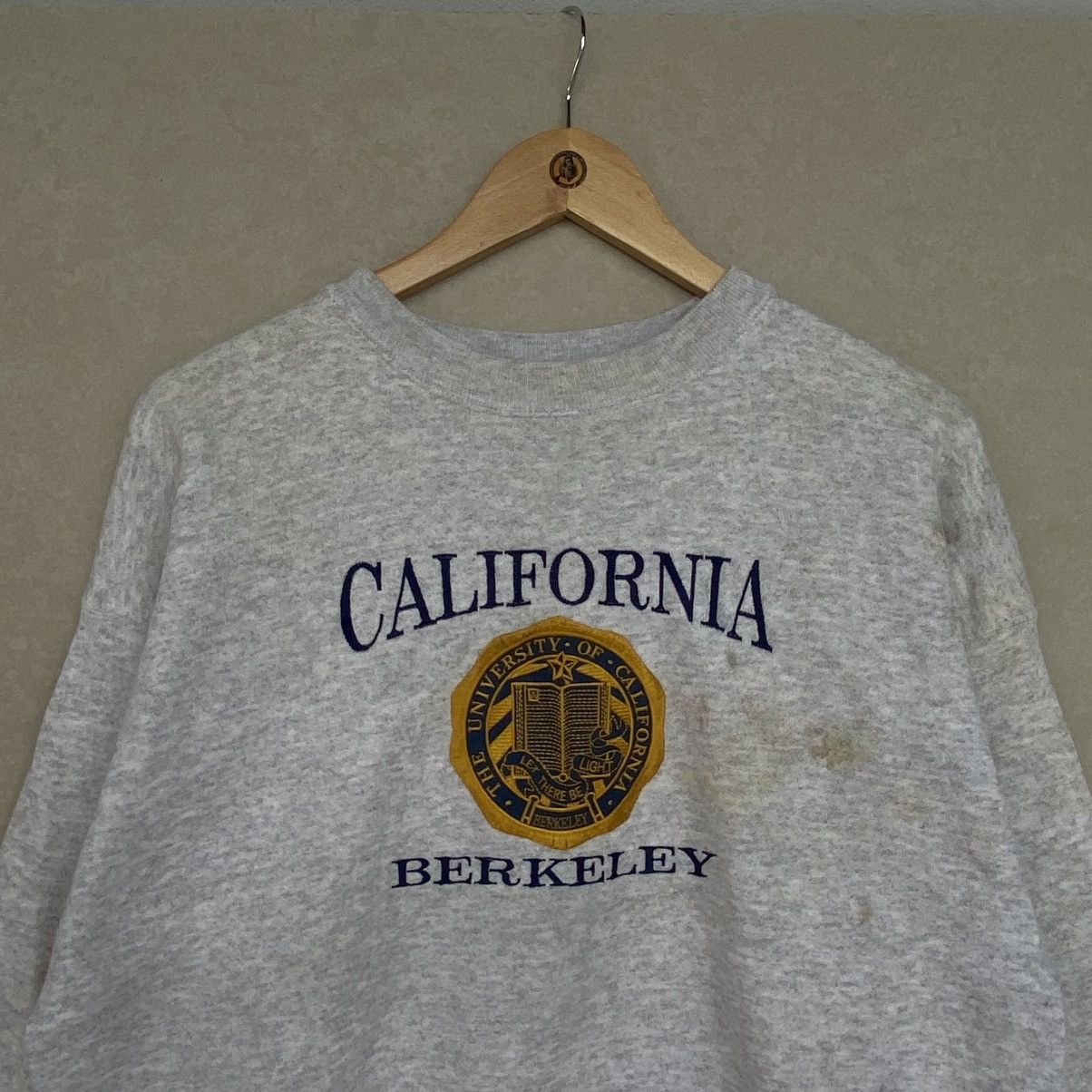 Other Vintage Hanes Heavyweight California Big Logo Embroidered Size US L / EU 52-54 / 3 - 4 Thumbnail