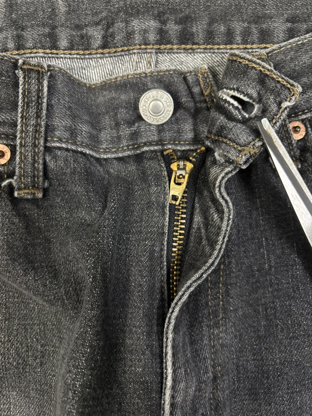 Levi's Vintage Y2K Levis 533 Charcoal Black Faded Wash Jeans Size US 30 / EU 46 - 18 Thumbnail
