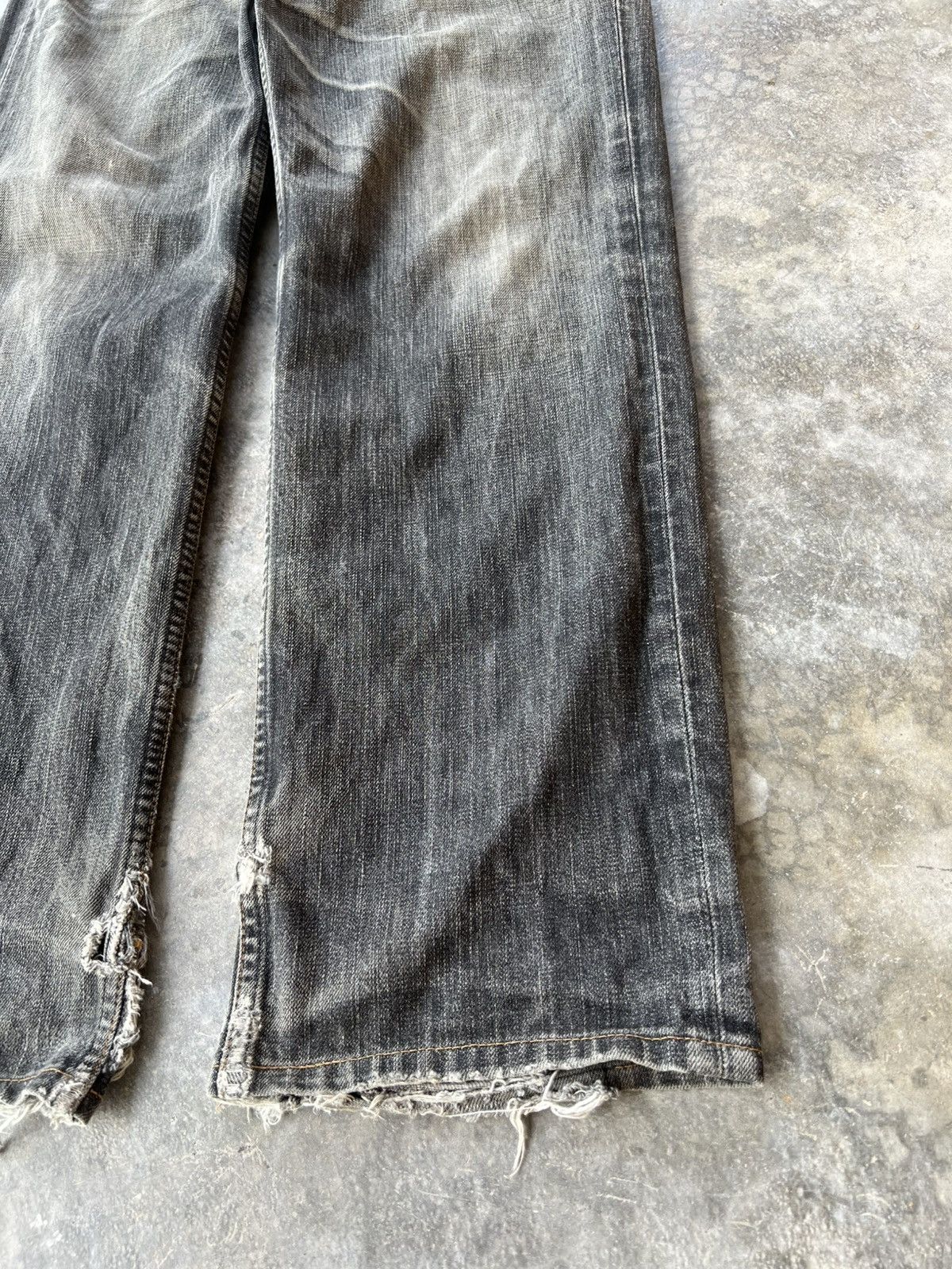 Levi's VINTAGE LEVIS 502 DISTRESS JEAN Size US 32 / EU 48 - 4 Thumbnail