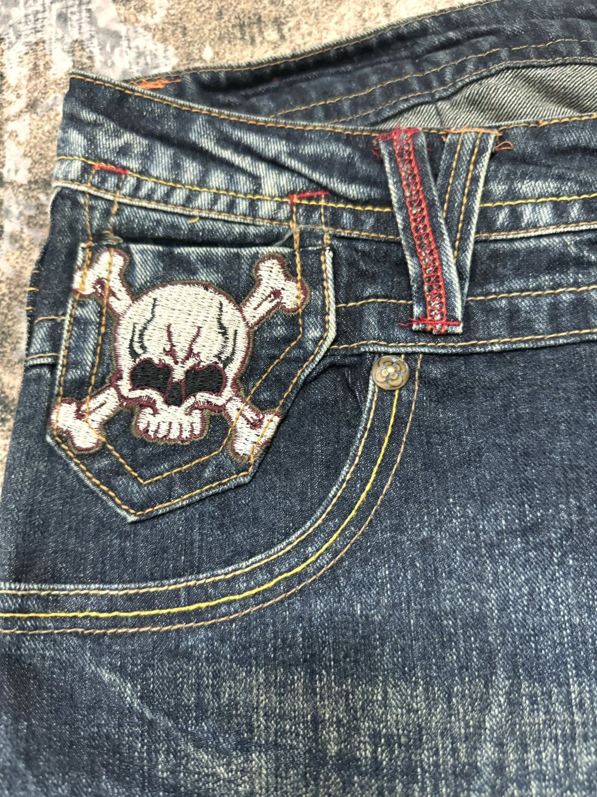 Japanese Brand × Vintage Original Jeans Skull Logo Embroidered Logo Japanase Brand Size US 34 / EU 50 - 4 Thumbnail