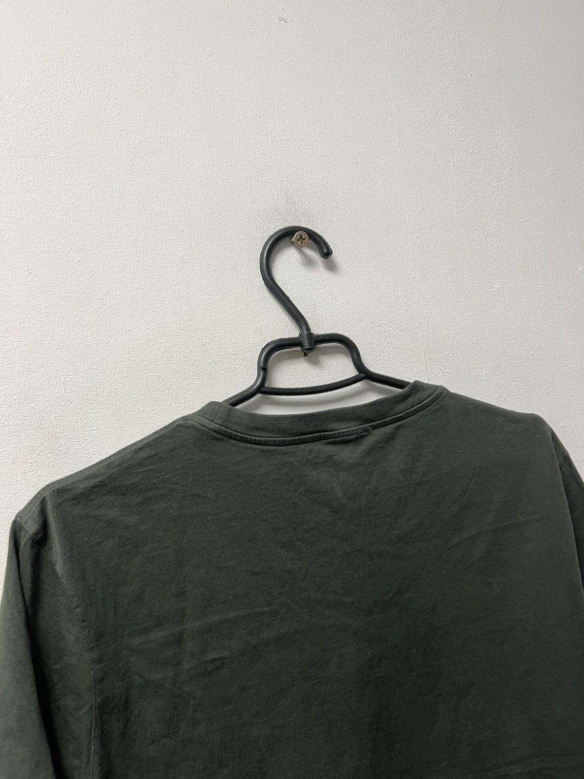 Louis Vuitton Louis Vuitton Luxury T-shirt Green Size M Size US M / EU 48-50 / 2 - 16 Thumbnail