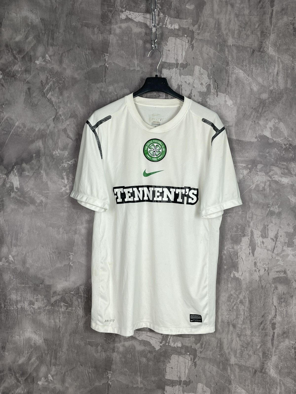 Nike Celtic Nike soccer jersey Tennents football club Size US L / EU 52-54 / 3 - 1 Thumbnail