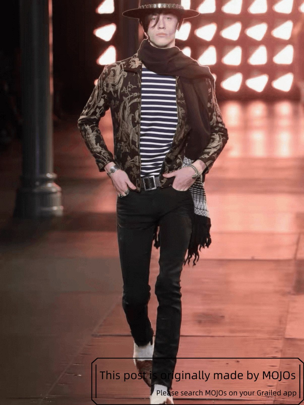 Saint Laurent Paris Sz 46 Saint Laurent Paris 15SS Dragon Pattern Jacket mojos11 Size US S / EU 44-46 / 1 - 6 Thumbnail