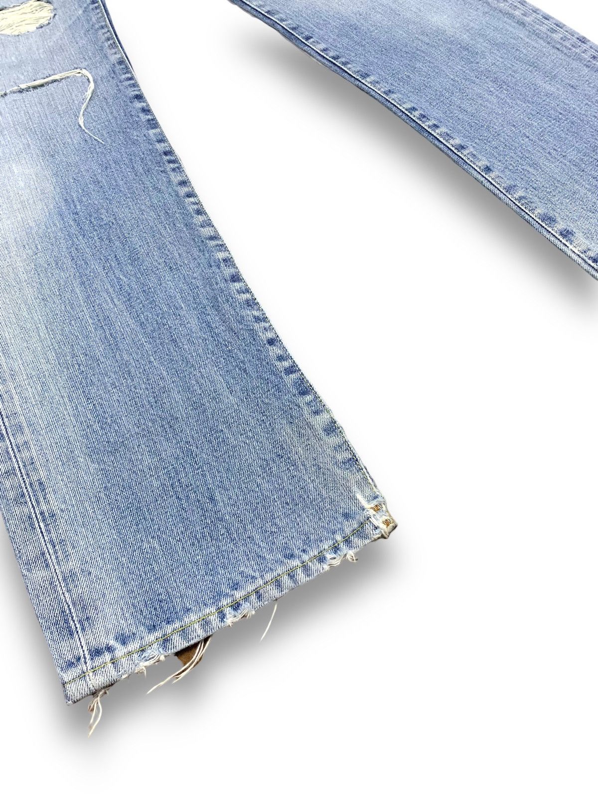 Undercover × Uniqlo Vintage Uniqlo S002 Blue Wash Distressed Grunge Jeans Size US 29 - 11 Thumbnail
