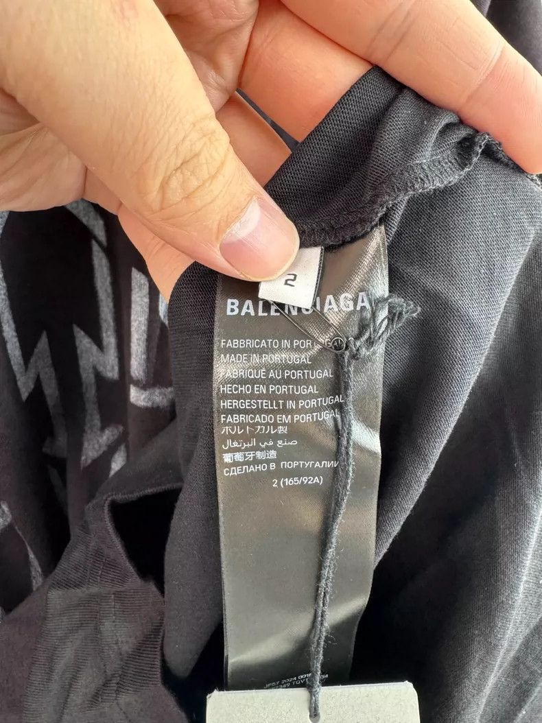 Balenciaga Balenciaga Balenciaga New War Logo Short Sleeve Shirt-2506 Size US M / EU 48-50 / 2 - 5 Thumbnail