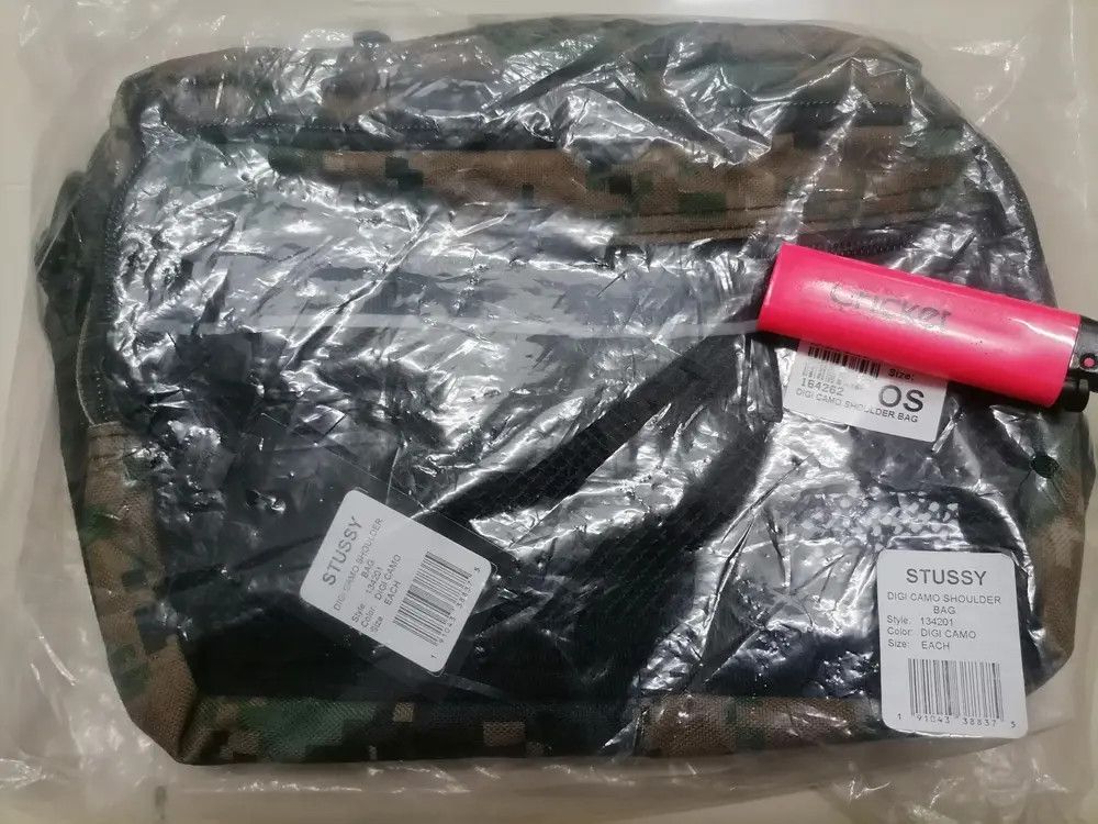 Hypebeast STUSSY DIGI CAMO SHOULDER BAG Size ONE SIZE - 6 Thumbnail