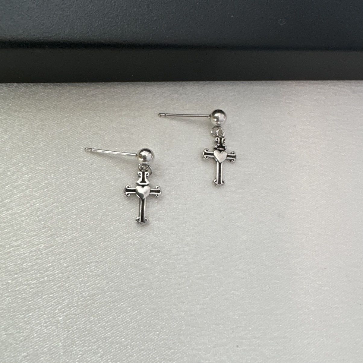 Other Cross Dangle Drop Earrings for Women Men,Unisex Style Size ONE SIZE - 2 Thumbnail