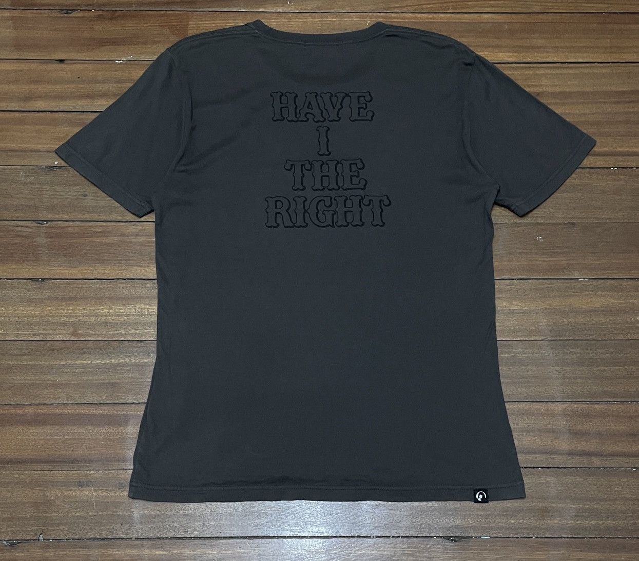 Hysteric Glamour Very Rare Vintage Hysteric Glamour Naked Girl T-shirt 2000s Size US S / EU 44-46 / 1 - 2 Thumbnail