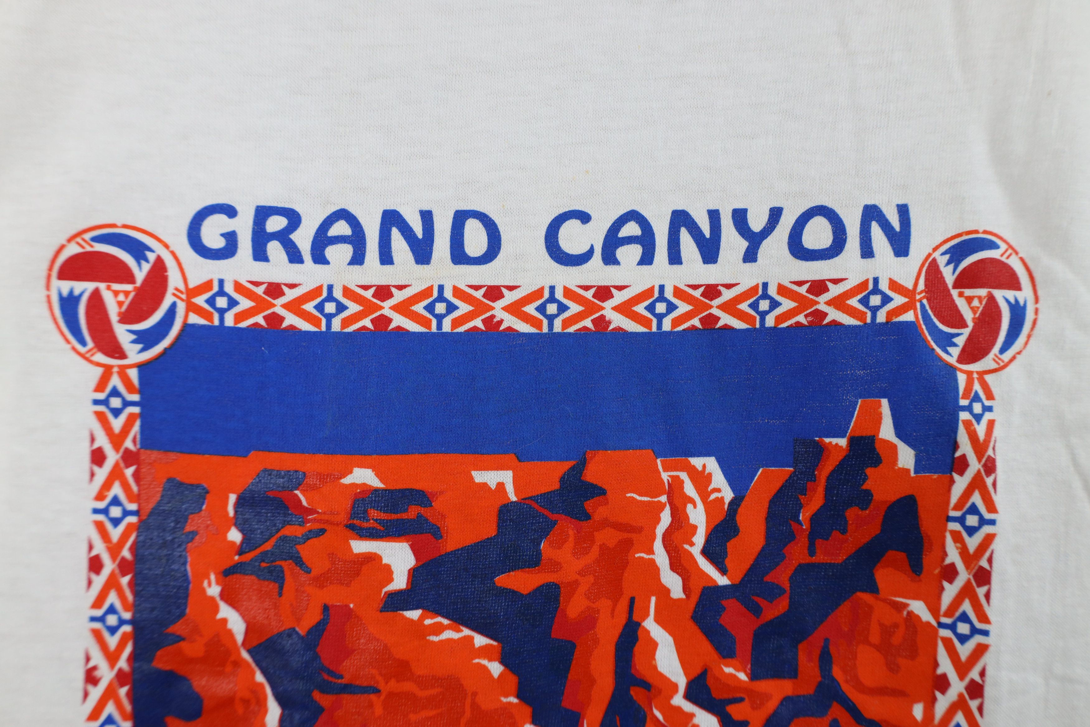 Vintage Vintage 70s 80s Streetwear Canyon Indian Country T-Shirt USA Size US L / EU 52-54 / 3 - 5 Thumbnail