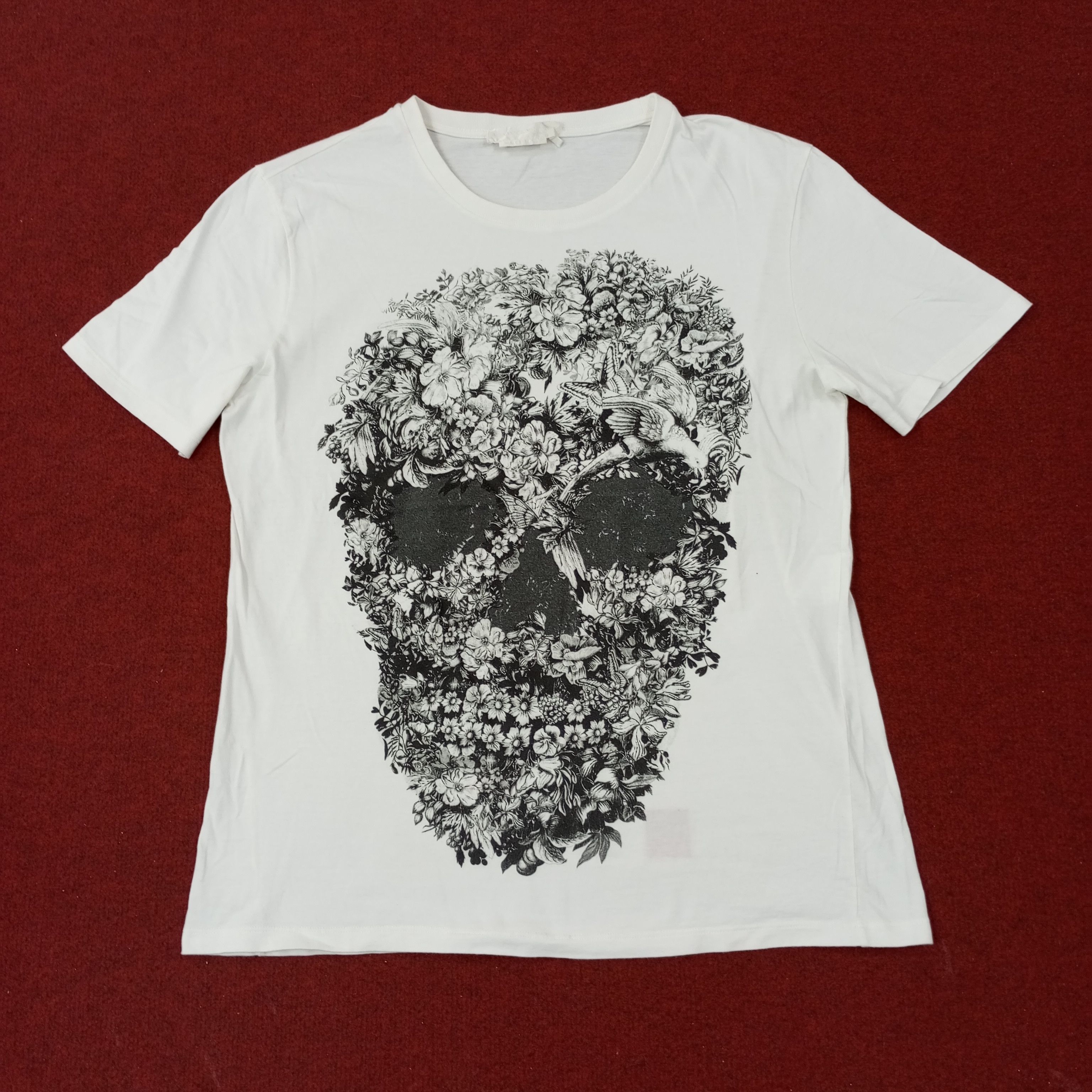 Alexander McQueen Alexander McQueen Designer Brand Tshirt c239n79 Size US M / EU 48-50 / 2 - 1 Thumbnail