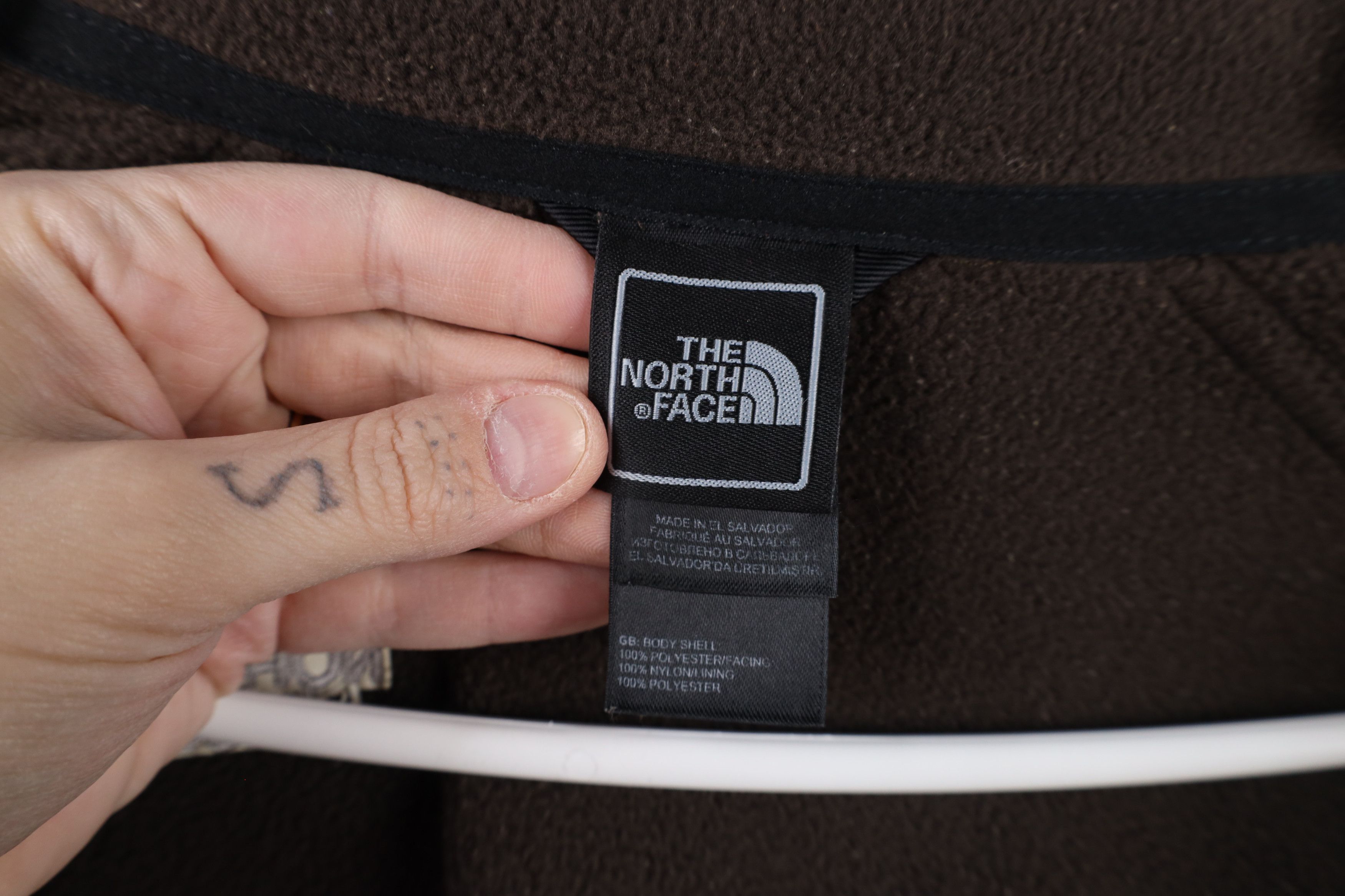 The North Face × Vintage Vintage Y2K The North Face Spell Out Zip Fleece Jacket Brown Size S / US 4 / IT 40 - 7 Thumbnail