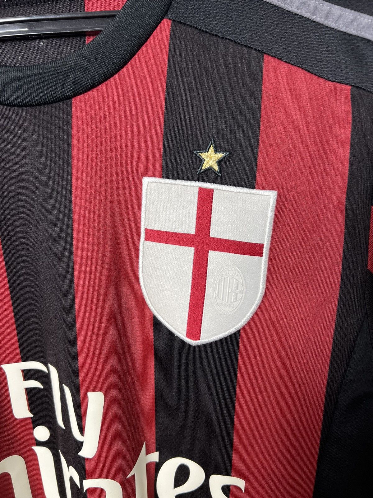 Adidas 2015 / 2016 AC Milan Italy Adidas Vintage Home Soccer Jersey Size US M / EU 48-50 / 2 - 5 Thumbnail