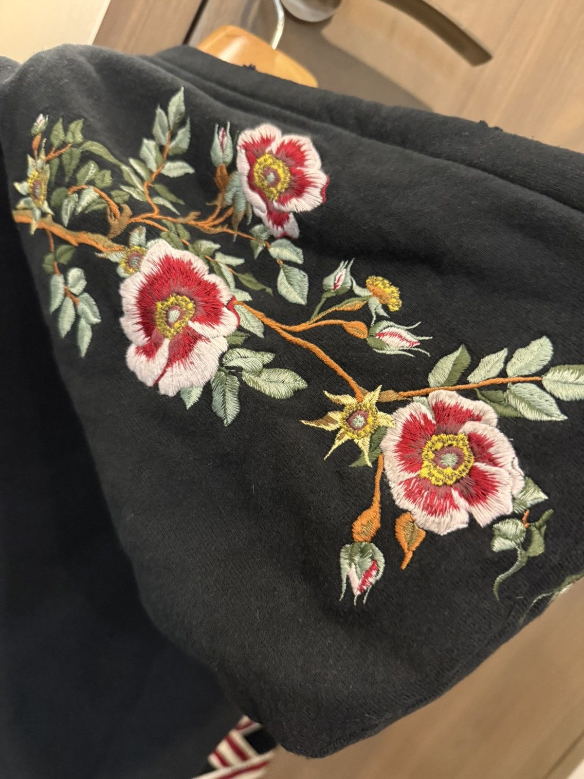 Gucci Floral embroidered hoodie Size US M / EU 48-50 / 2 - 4 Thumbnail