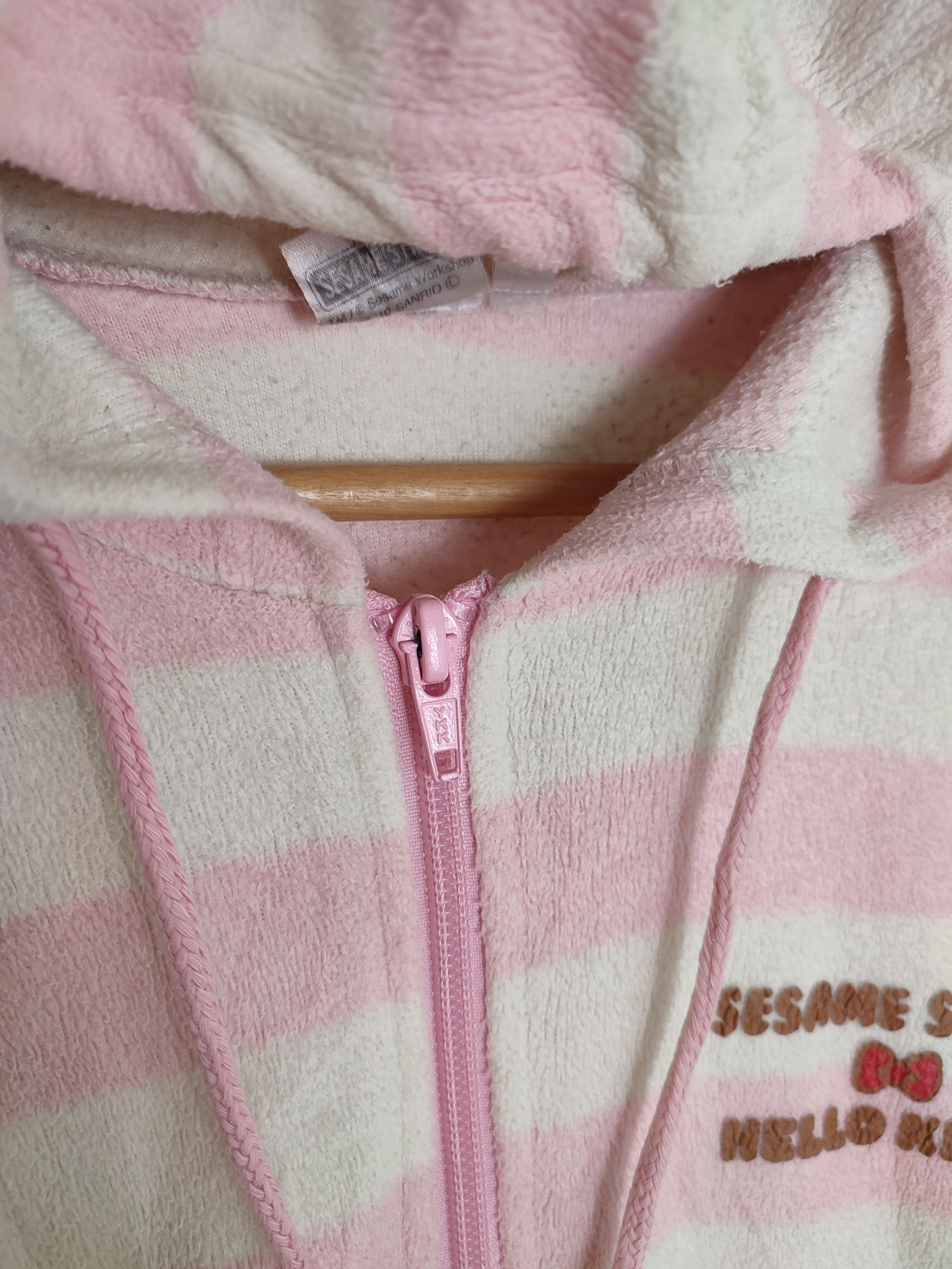 Cartoon Network × Vintage Hello Kitty X Sesame Street Vintage Hoodie Size L / US 10 / IT 46 - 5 Thumbnail