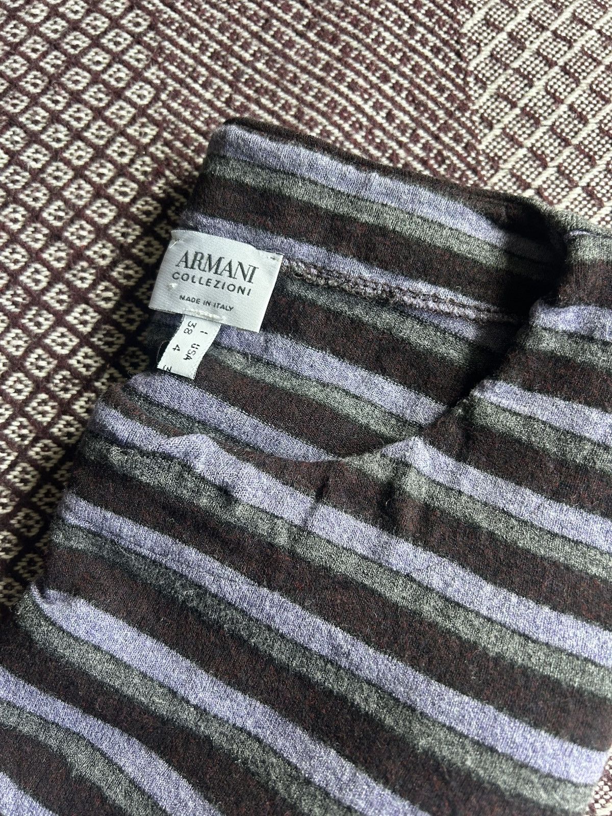 Vintage Vintage Armani Collezioni Womens T-shirt Luxury Size S / M Size XS / US 0-2 / IT 36-38 - 7 Thumbnail