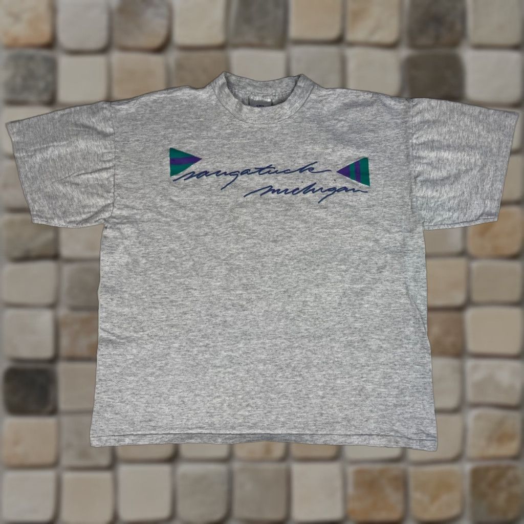 Vintage VINTAGE Beezil Saugatuck Michigan T-Shirt Men XL Gray 90s Made in USA Crew Neck Short Sleeve Cotton Graphic Print Mulit-90s? Size US XL / EU 56 / 4 - 1 Thumbnail