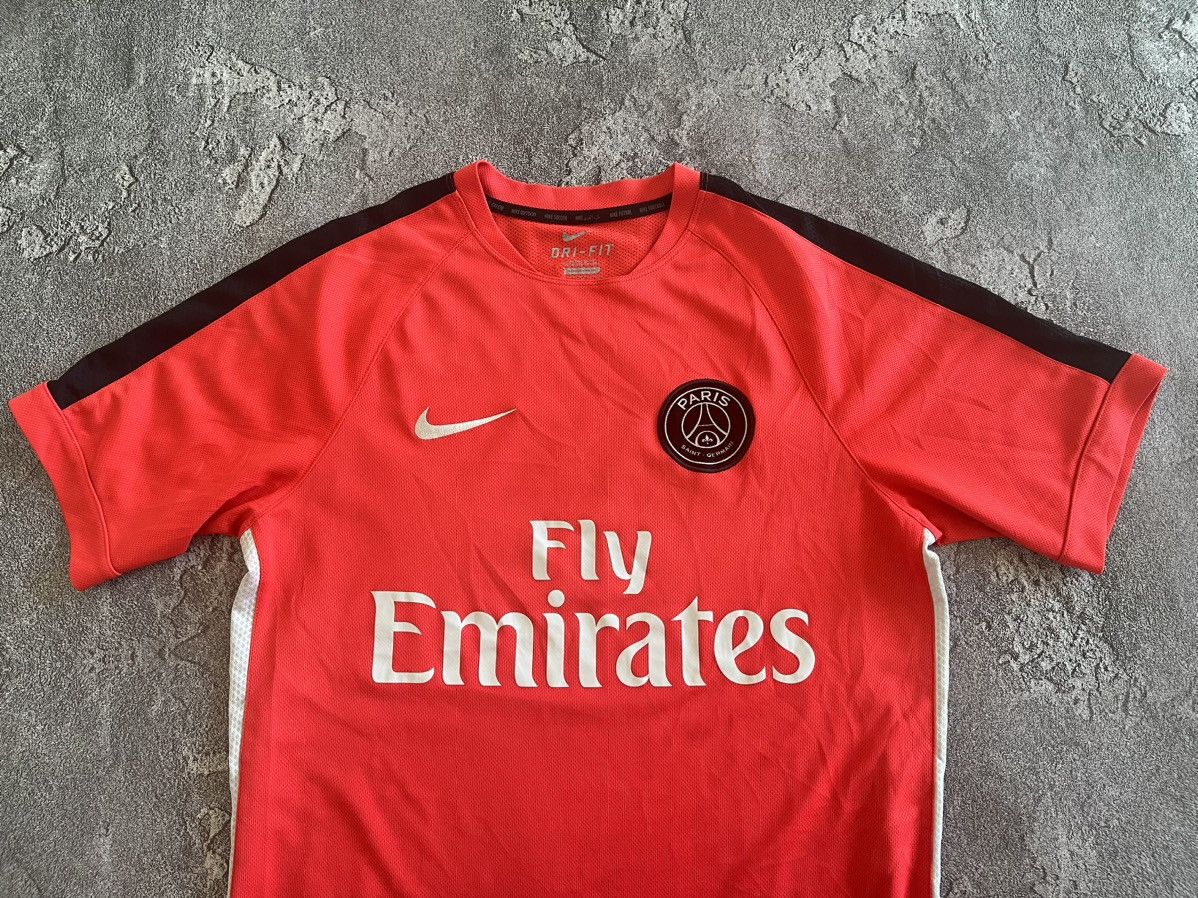 Nike PSG PARIS SAINT-GERMAIN FC NIKE 2014/2015,SOCCER JERSEY,Sz M Size US M / EU 48-50 / 2 - 2 Thumbnail