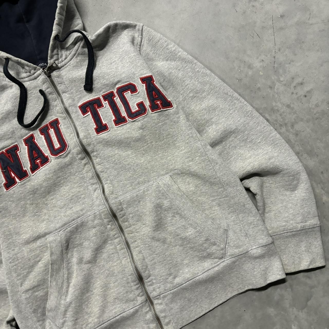 Nautica × Vintage Crazy Vintage Y2K/2000s Grey Nautica Spellout Skater Essential Zip Up Hoodie! Size US S / EU 44-46 / 1 - 4 Thumbnail