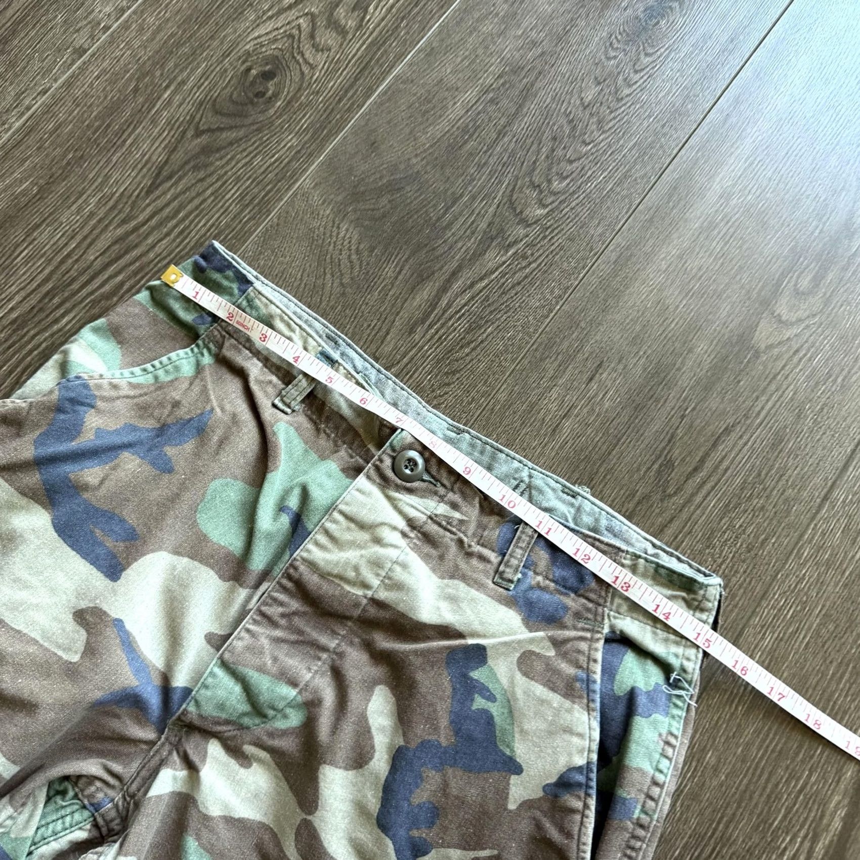 Vintage Y2K Army Camo Cargo Pants Woodland BDU Waist Tabs Ties Baggy Mens 30x28 Size US 30 / EU 46 - 6 Thumbnail