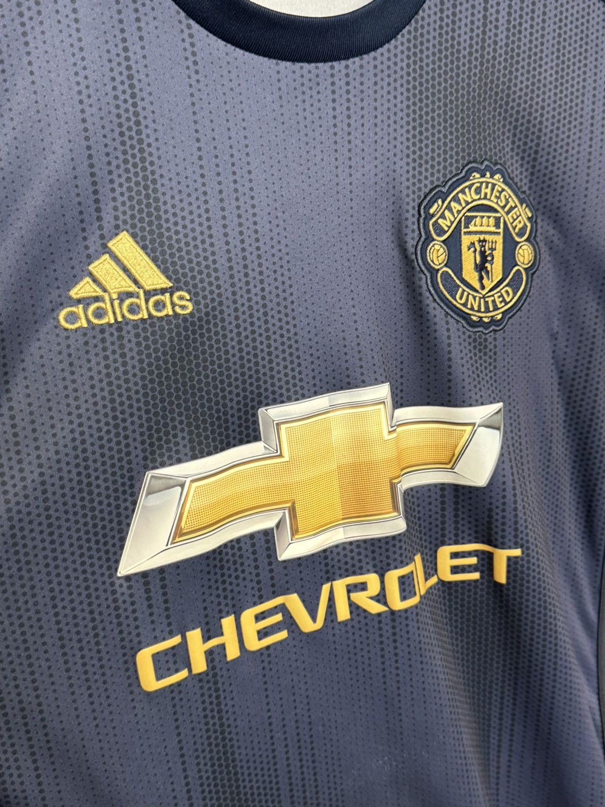 Adidas Manchester United 18/19 Third Football Jersey T-Shirt Size US S / EU 44-46 / 1 - 3 Thumbnail