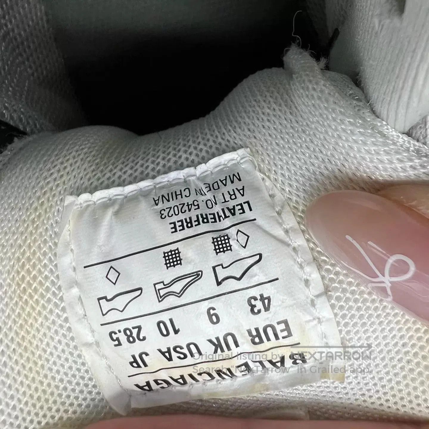 Balenciaga Gray Low-Top Sneakers Size 10. Size US 10 / EU 43 - 7 Thumbnail