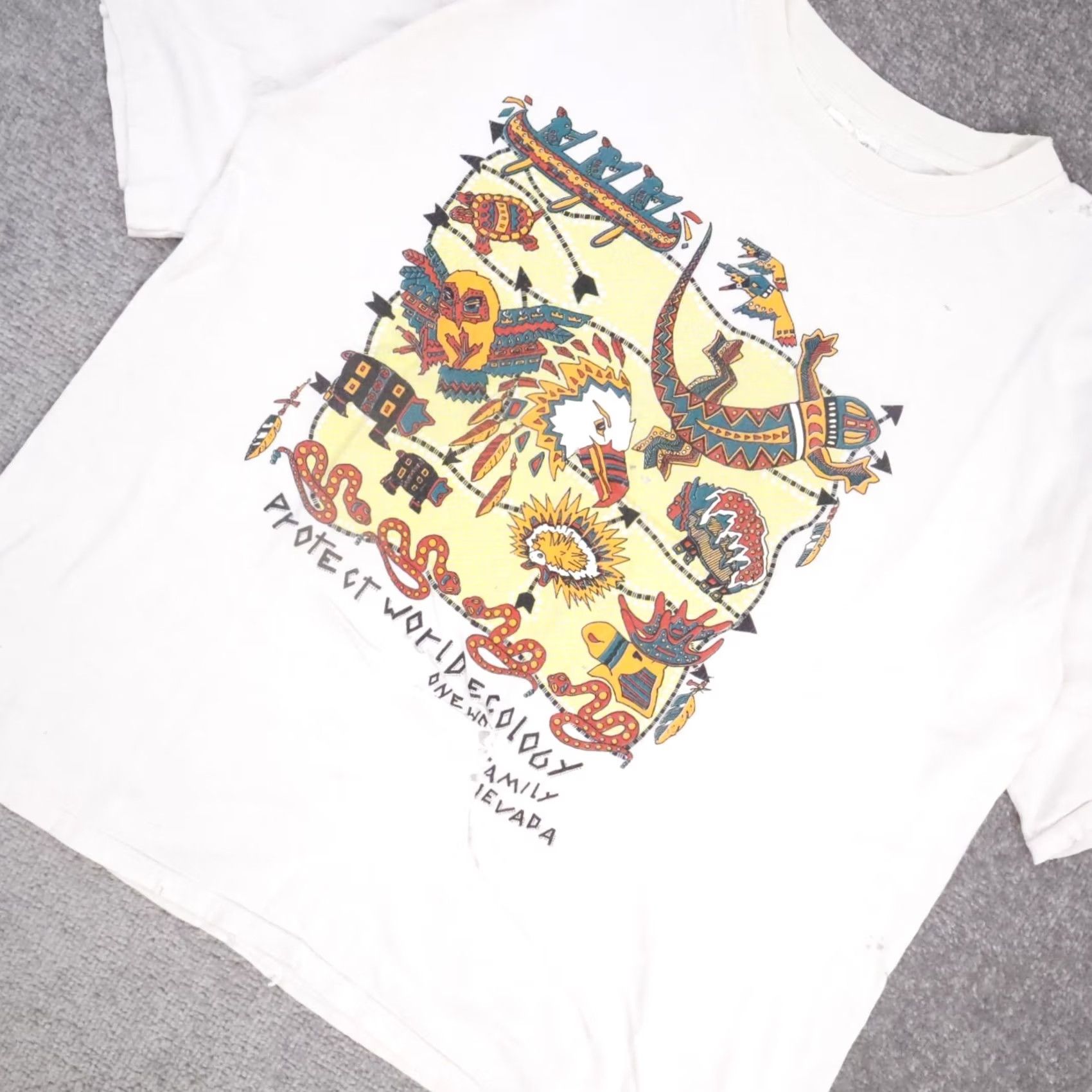 Vintage VTG 90s Nevada World Ecology Animals T-Shirt White XL Short Sleeve Thrashed Size US XL / EU 56 / 4 - 6 Thumbnail
